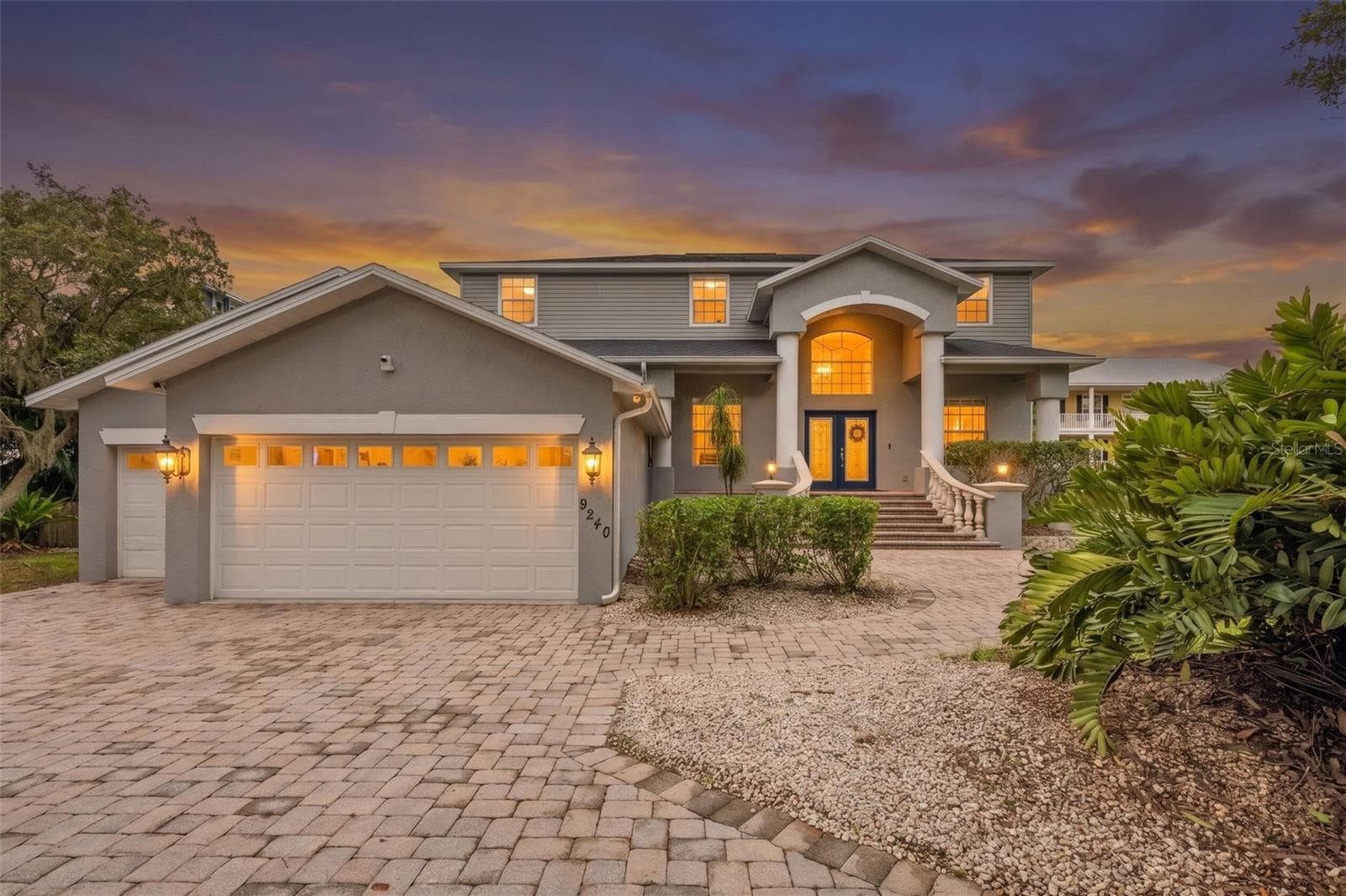 Single Family Residence at 9240 SAN MARTIN BLVD NE, ST PETERSBURG