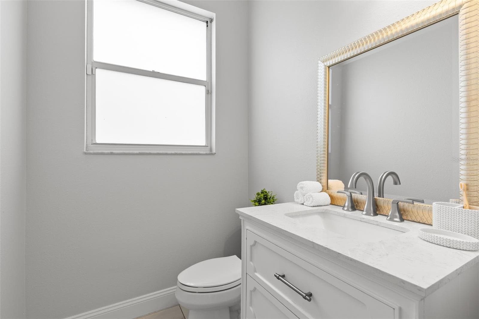 Single Family Residence at 9240 SAN MARTIN BLVD NE, ST PETERSBURG, photo 24 of 67