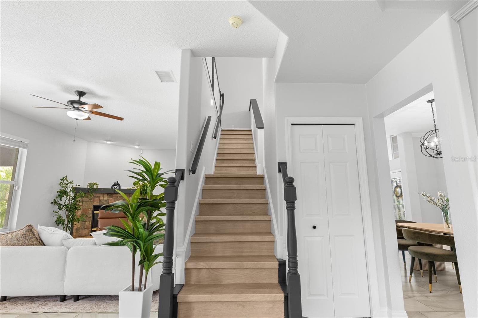 Single Family Residence at 9240 SAN MARTIN BLVD NE, ST PETERSBURG, photo 25 of 67