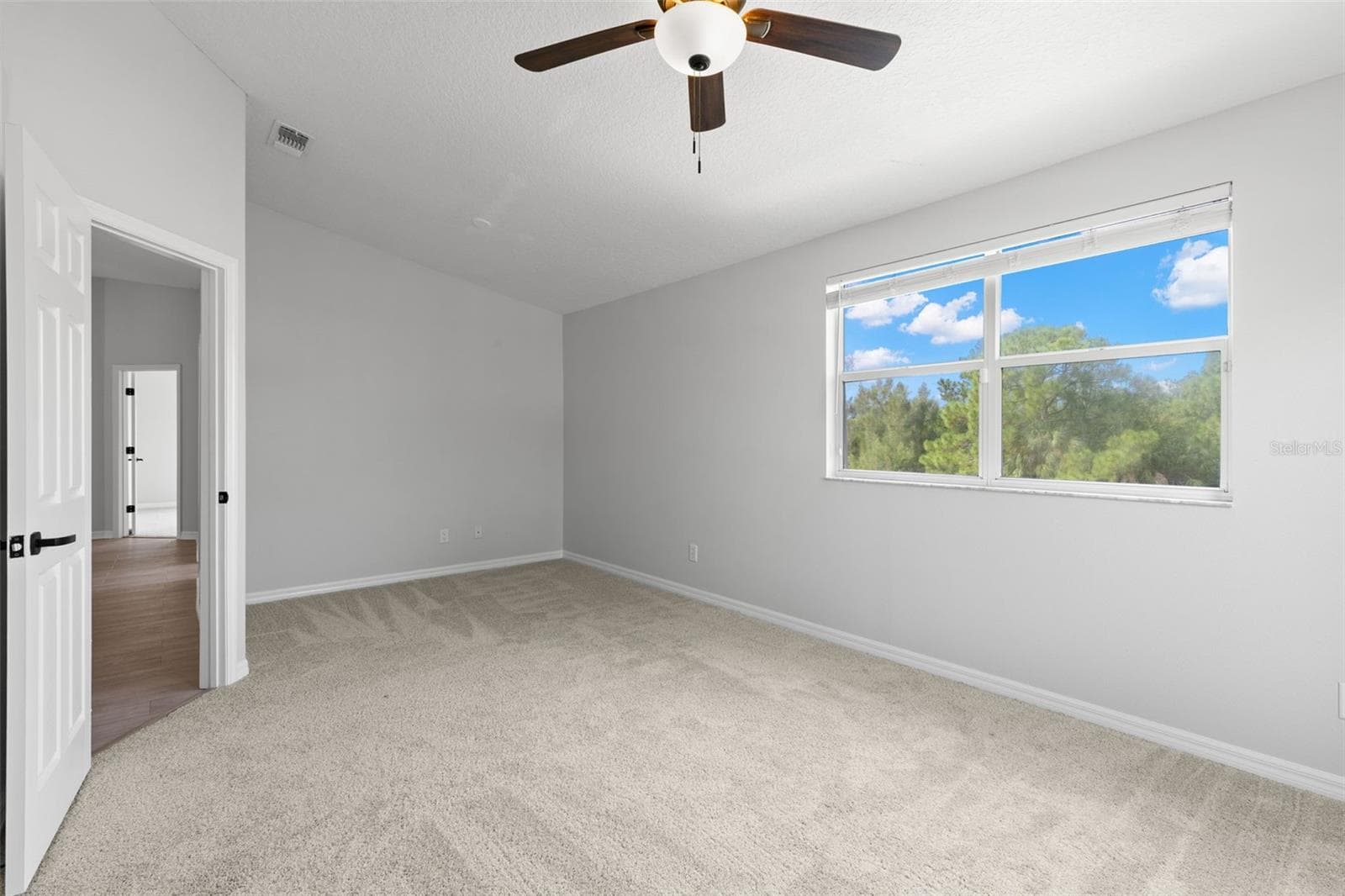 Single Family Residence at 9240 SAN MARTIN BLVD NE, ST PETERSBURG, photo 31 of 67
