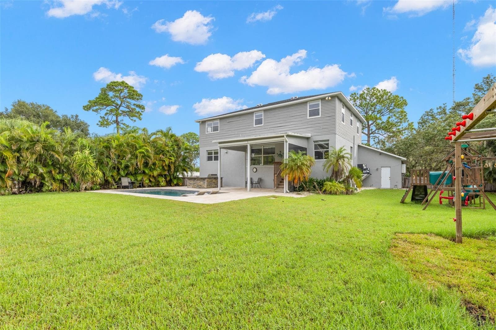 Single Family Residence at 9240 SAN MARTIN BLVD NE, ST PETERSBURG, photo 49 of 67