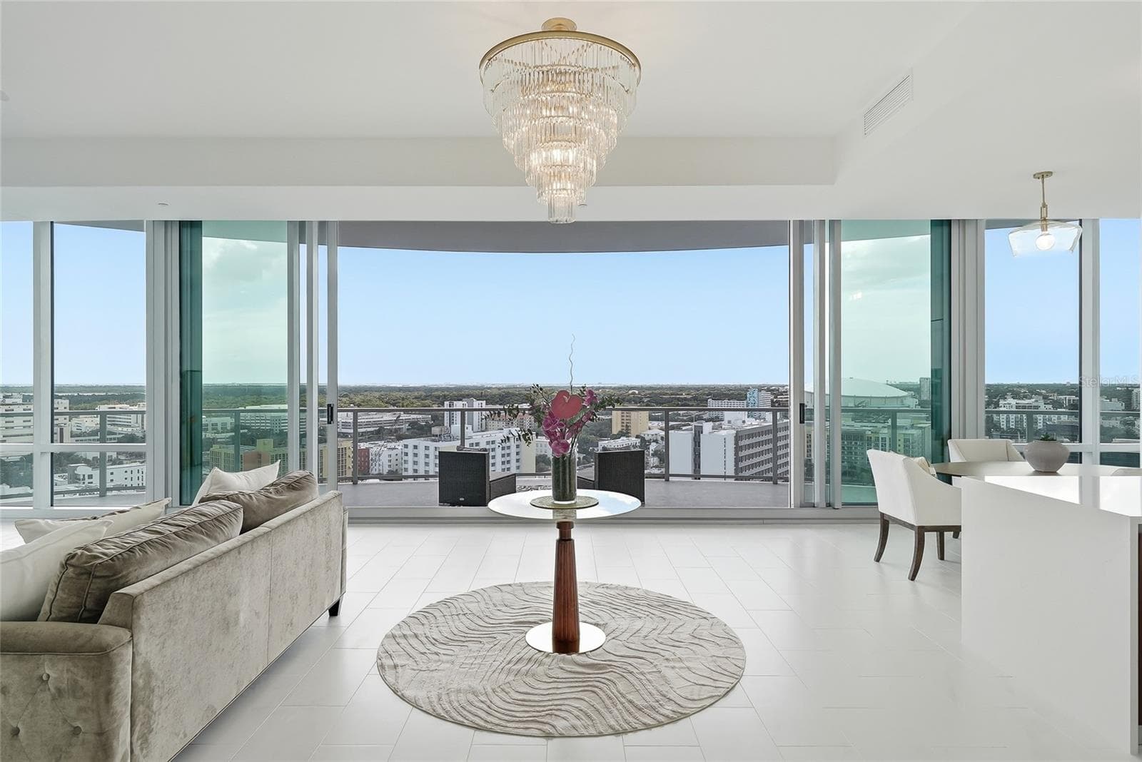 Views abound to the Don Cesar from the moment you step in - 400 CENTRAL AVE #1901, ST PETERSBURG