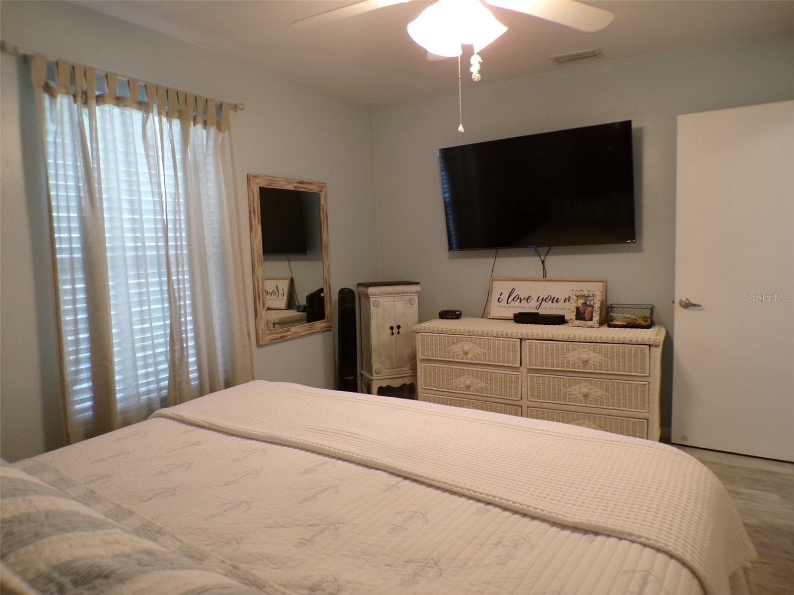 Single Family Residence at 861 CONREID DR NE, PORT CHARLOTTE, photo 14 of 47