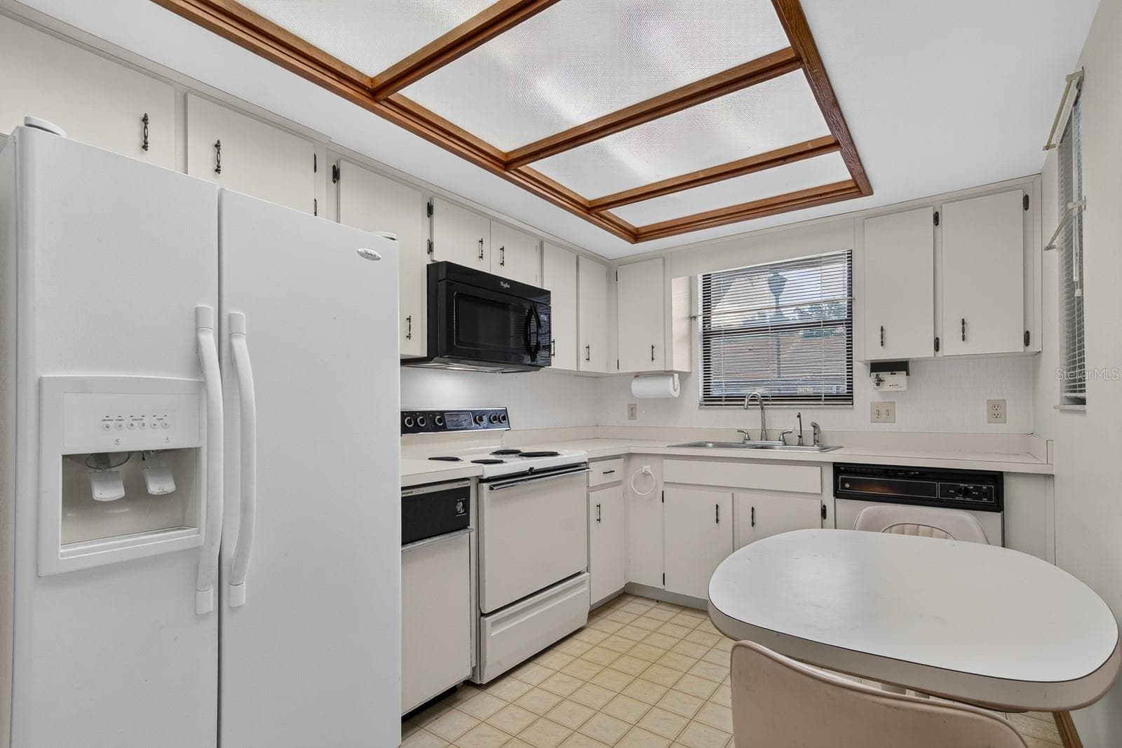 Condominium at 2025 SYLVESTER RD #QQ2, LAKELAND, photo 9 of 53