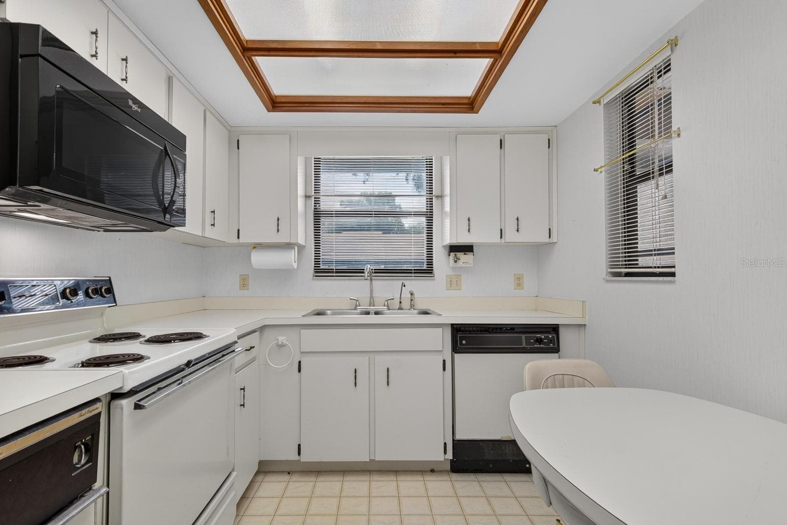 Condominium at 2025 SYLVESTER RD #QQ2, LAKELAND, photo 10 of 53