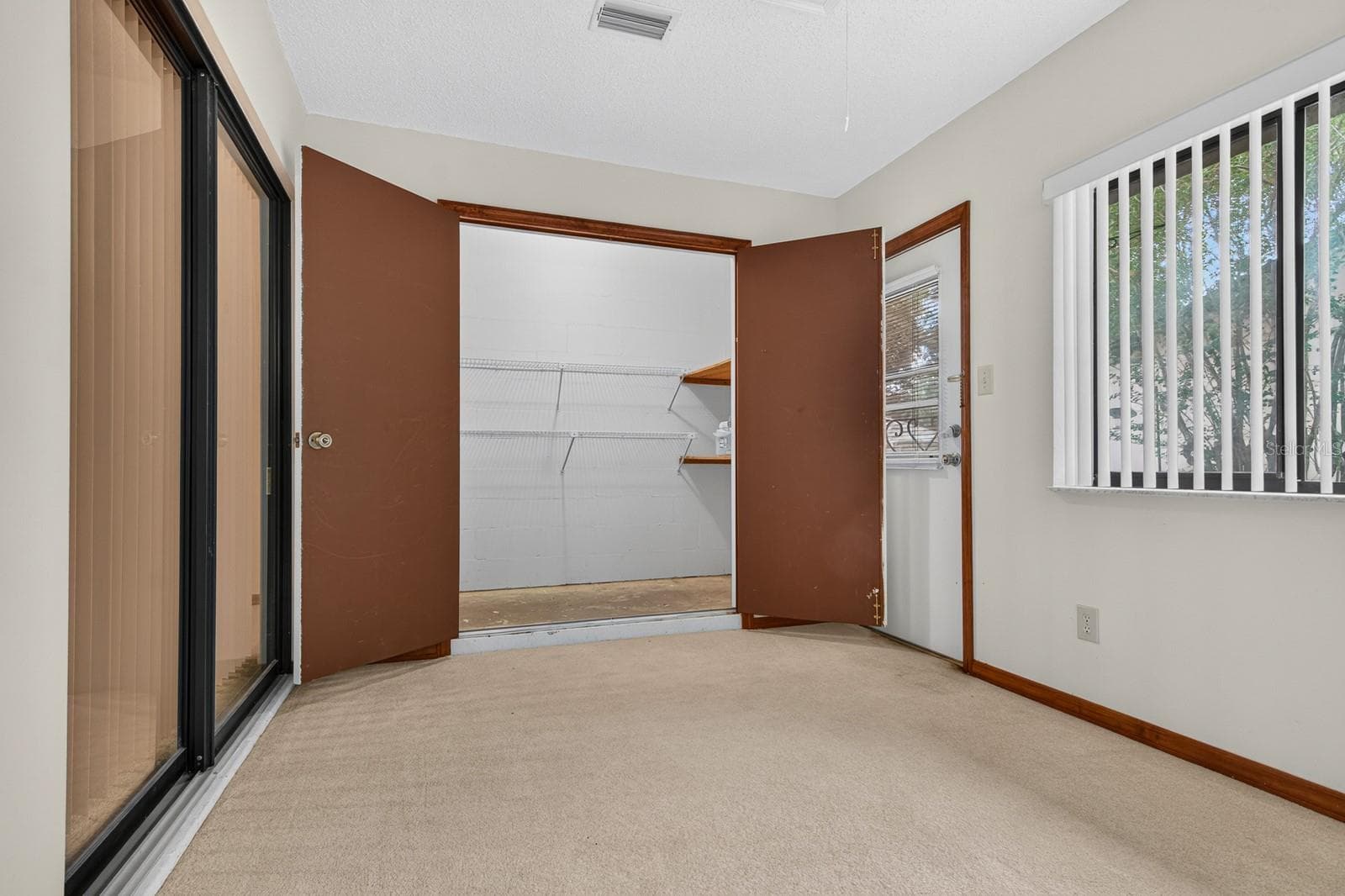 Condominium at 2025 SYLVESTER RD #QQ2, LAKELAND, photo 27 of 53
