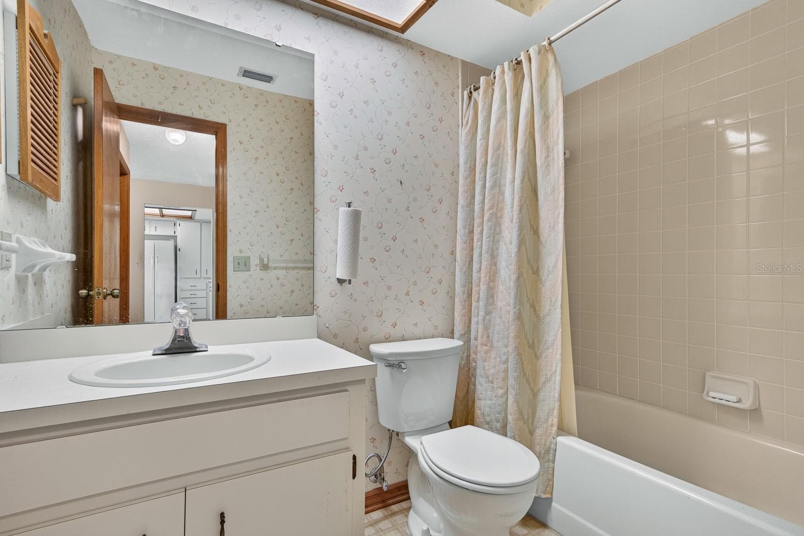 Condominium at 2025 SYLVESTER RD #QQ2, LAKELAND, photo 40 of 53