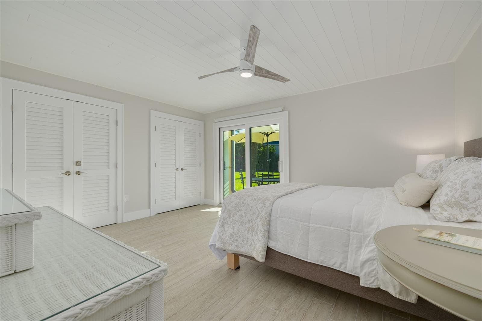 Main Bedroom and closets - 865 S GULFVIEW BLVD #109, CLEARWATER BEACH
