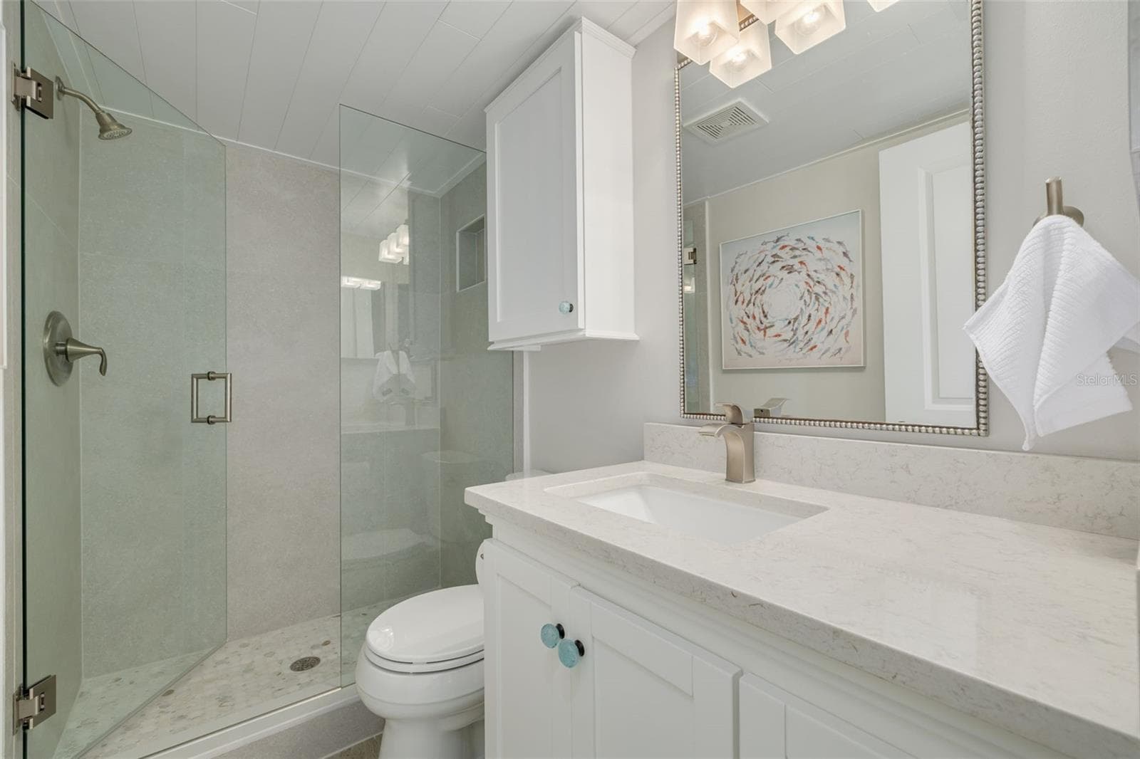 Main Bath - 865 S GULFVIEW BLVD #109, CLEARWATER BEACH