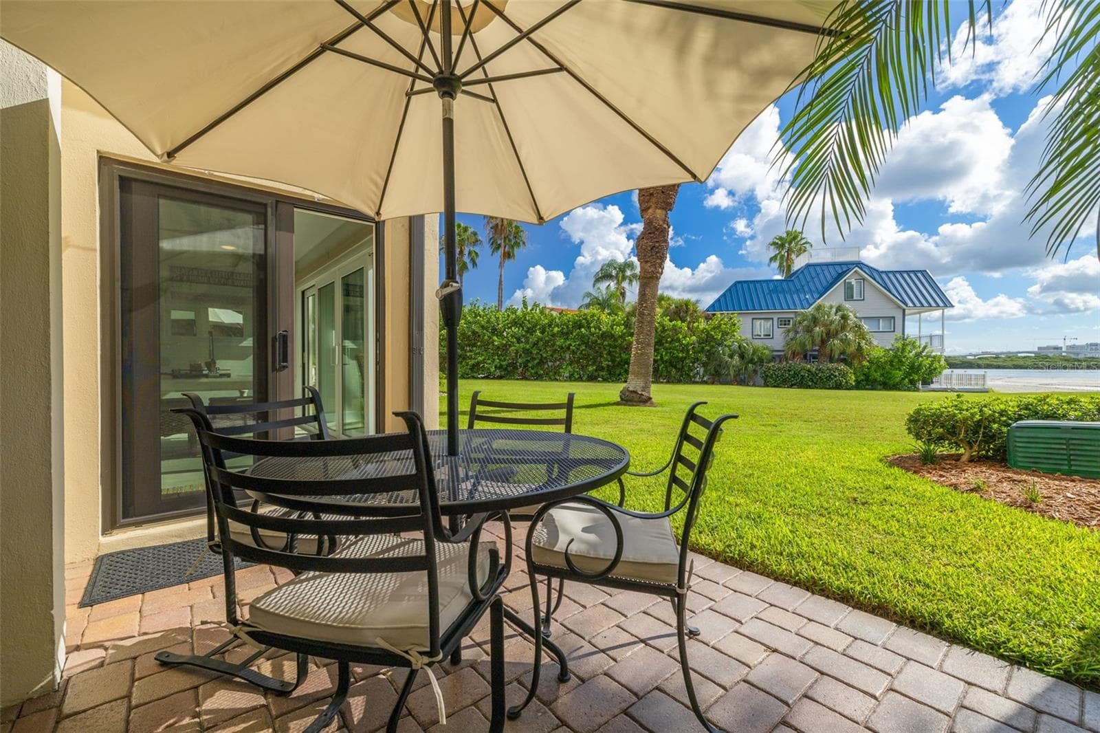 Private Patio - 865 S GULFVIEW BLVD #109, CLEARWATER BEACH