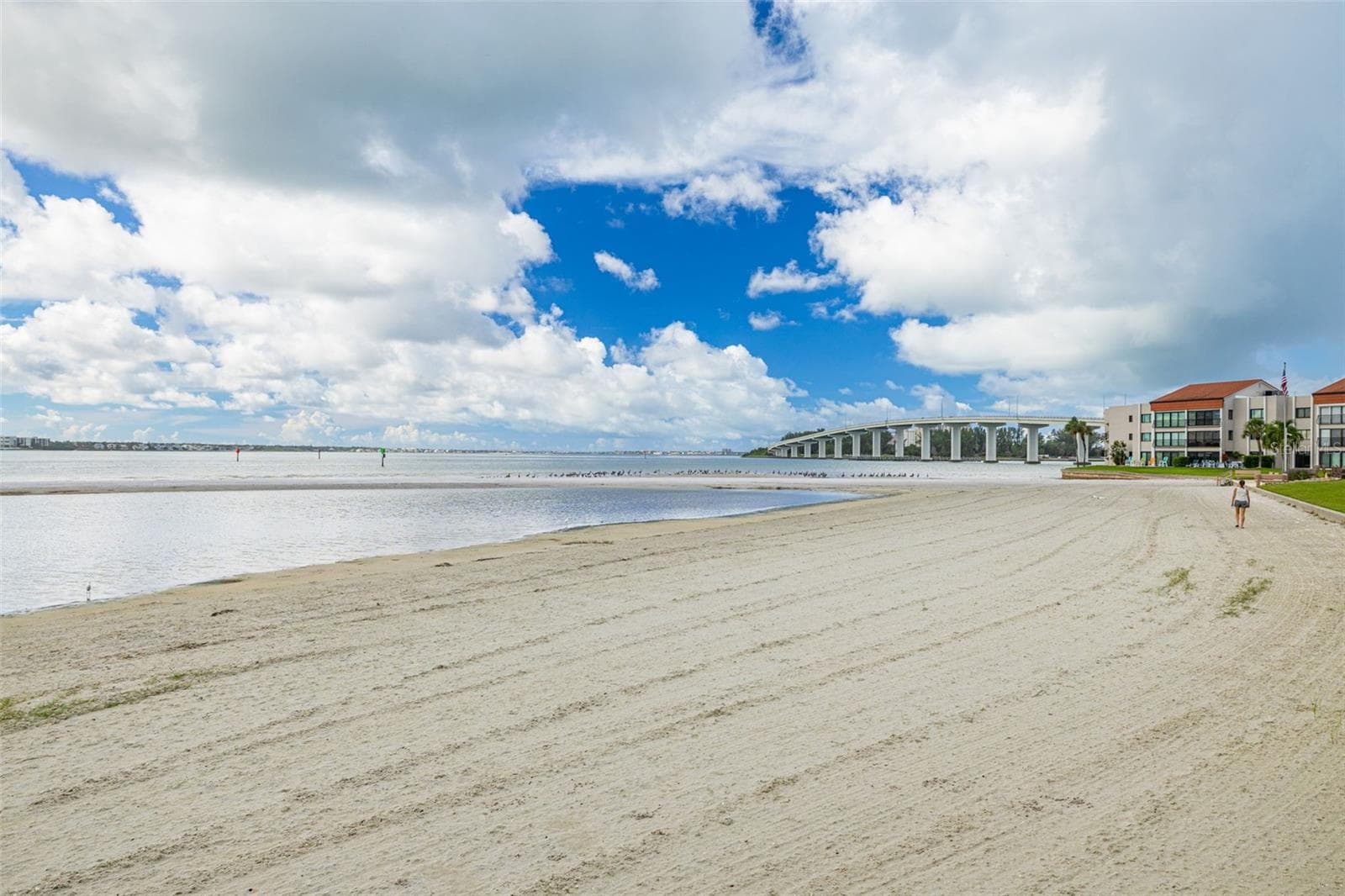 Beach Access - 865 S GULFVIEW BLVD #109, CLEARWATER BEACH