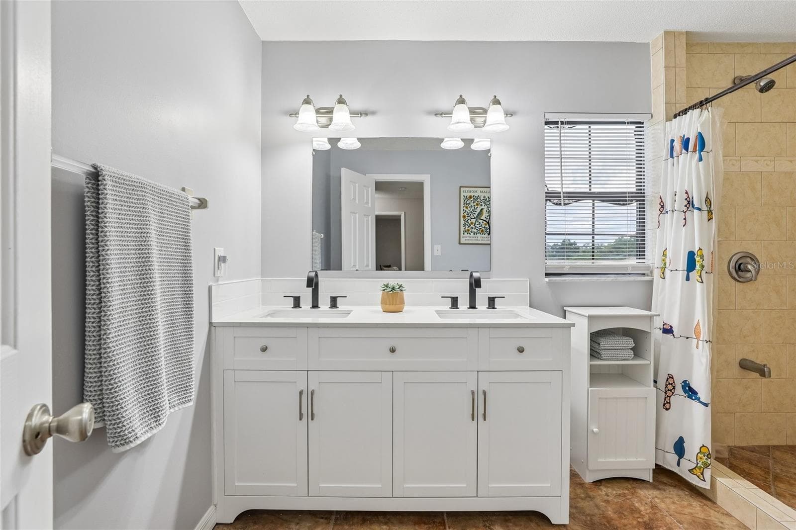 Guest Bath - 1460 GROVE ST, EUSTIS