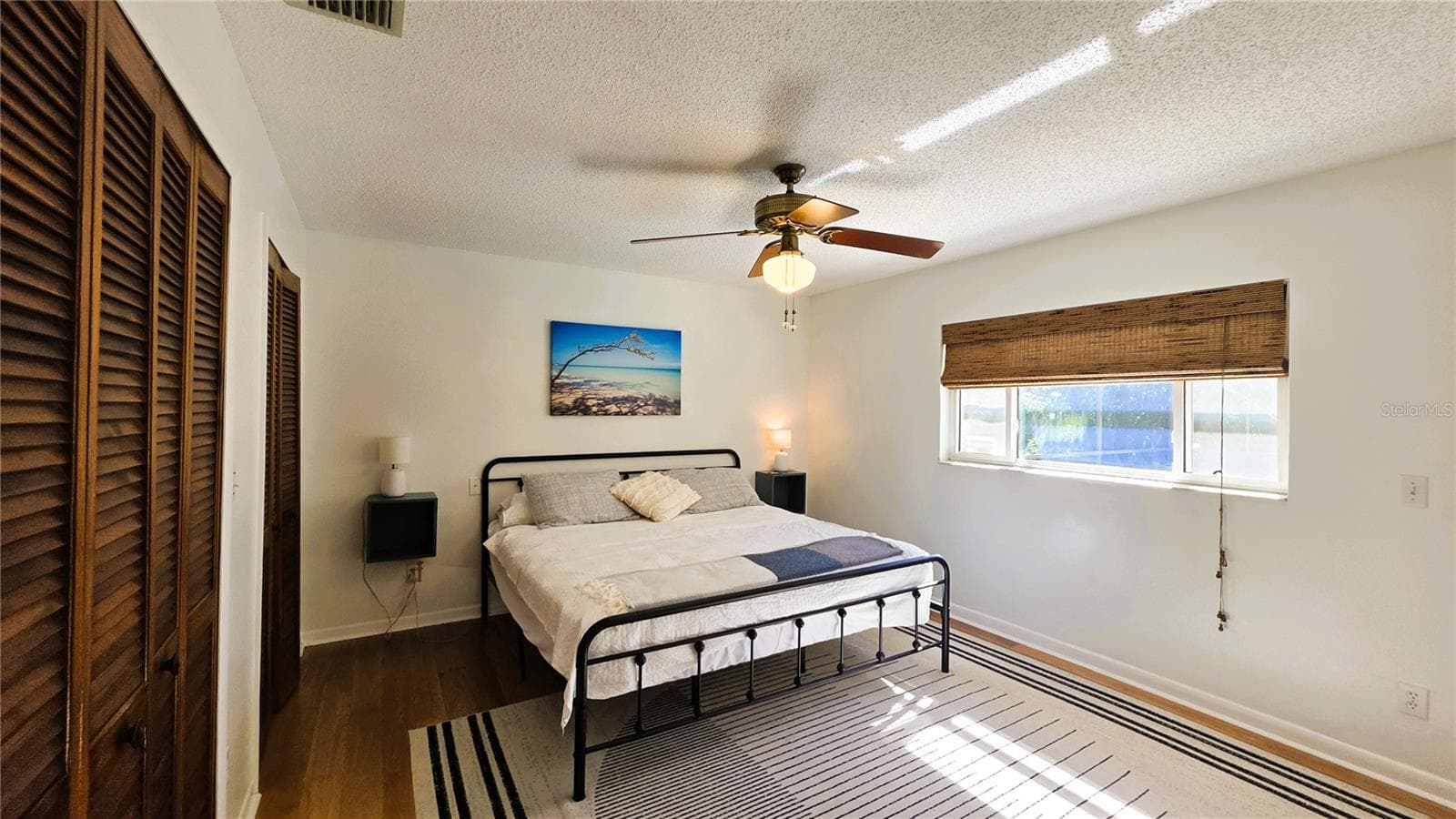 Primary bedroom. - 2529 INDIGO DR, DUNEDIN
