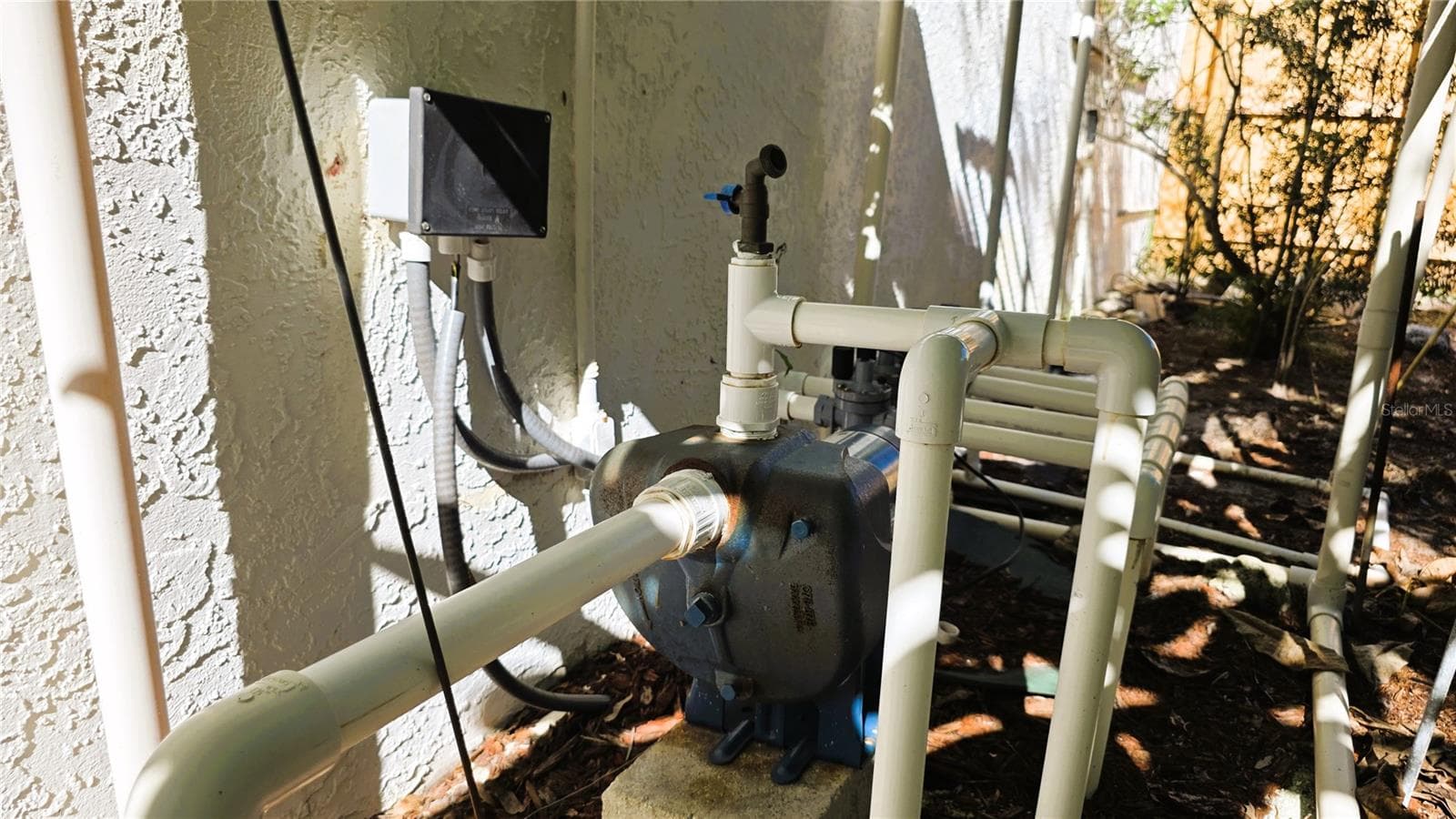 Irrigation well. - 2529 INDIGO DR, DUNEDIN