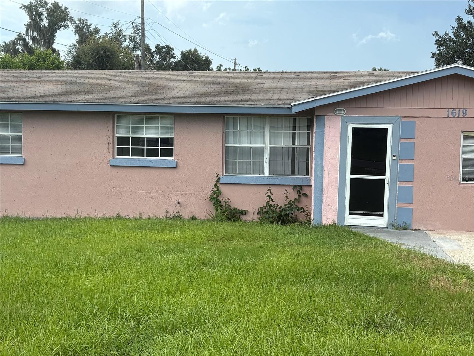 Single Family Residence at 1619 TANGELO ST, LAKE WALES, photo 2 of 26