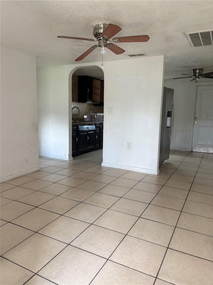 Single Family Residence at 1619 TANGELO ST, LAKE WALES, photo 8 of 26