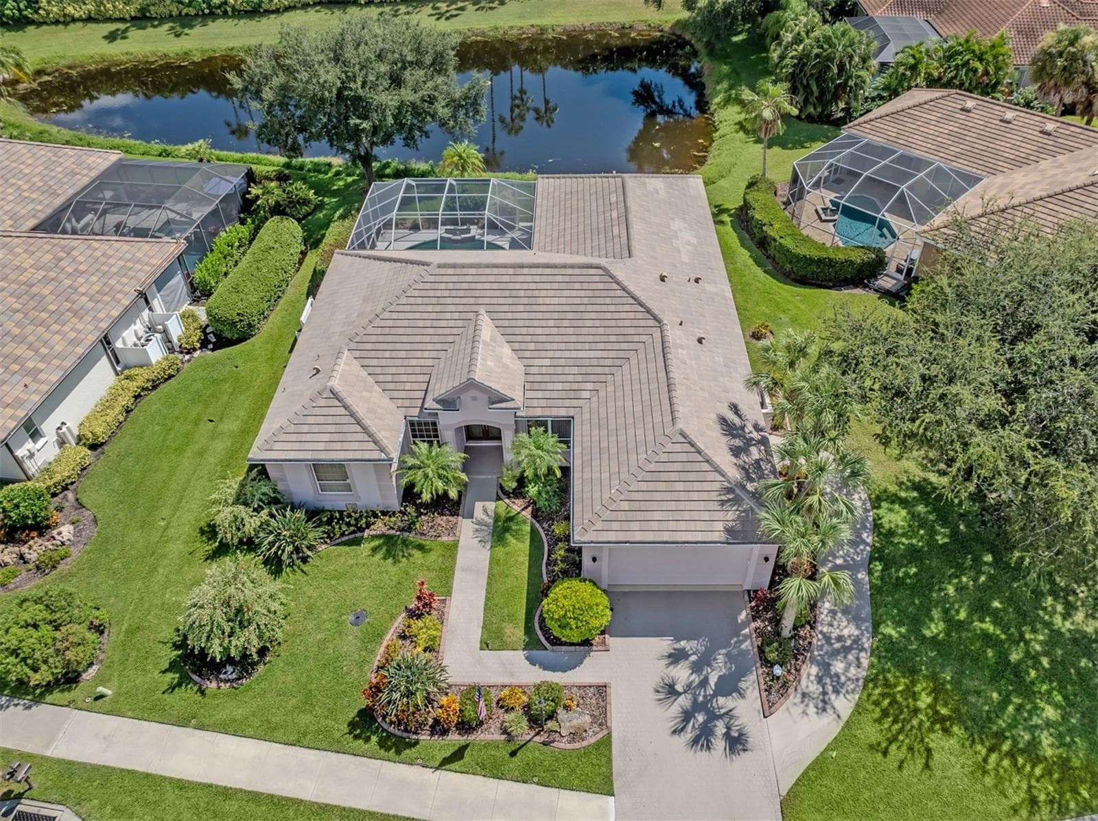 Single Family Residence at 321 WILD PINE WAY, VENICE, photo 2 of 65