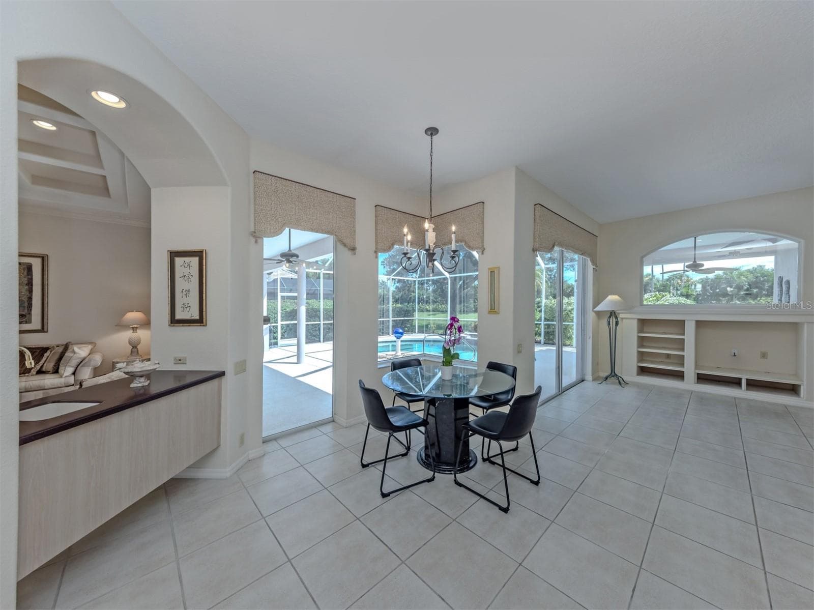 Single Family Residence at 321 WILD PINE WAY, VENICE, photo 13 of 65