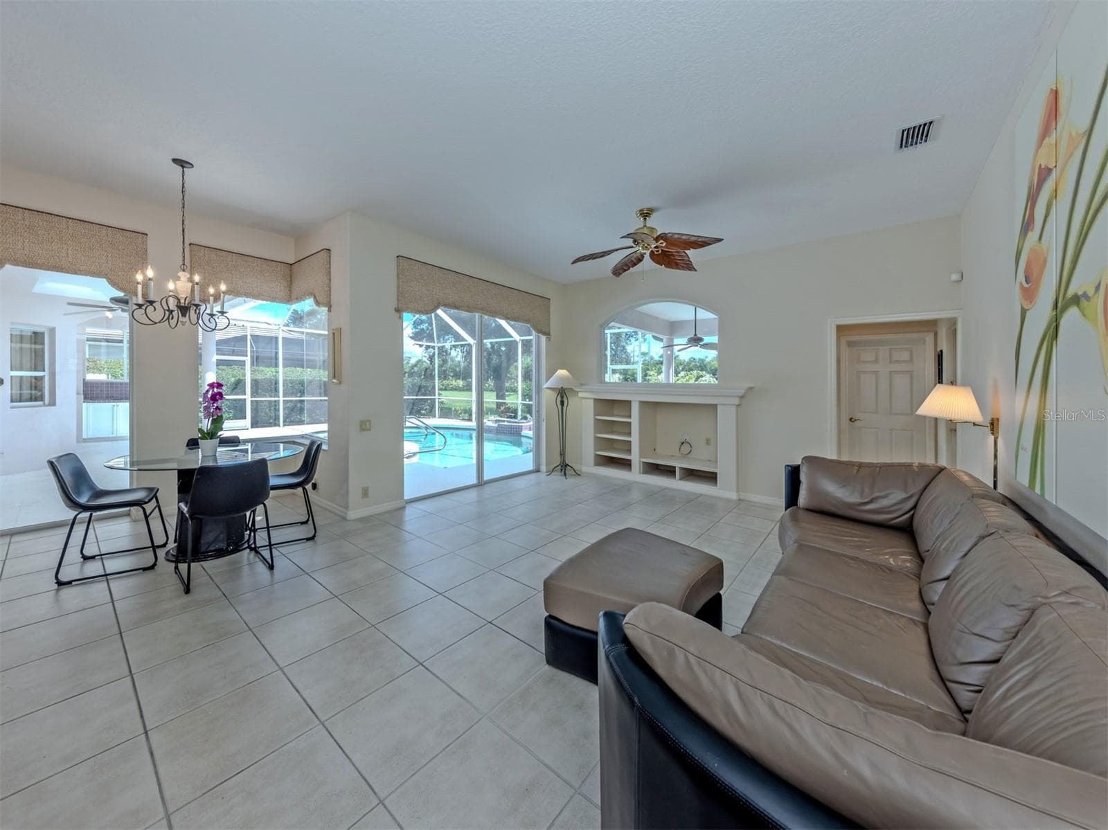 Single Family Residence at 321 WILD PINE WAY, VENICE, photo 15 of 65