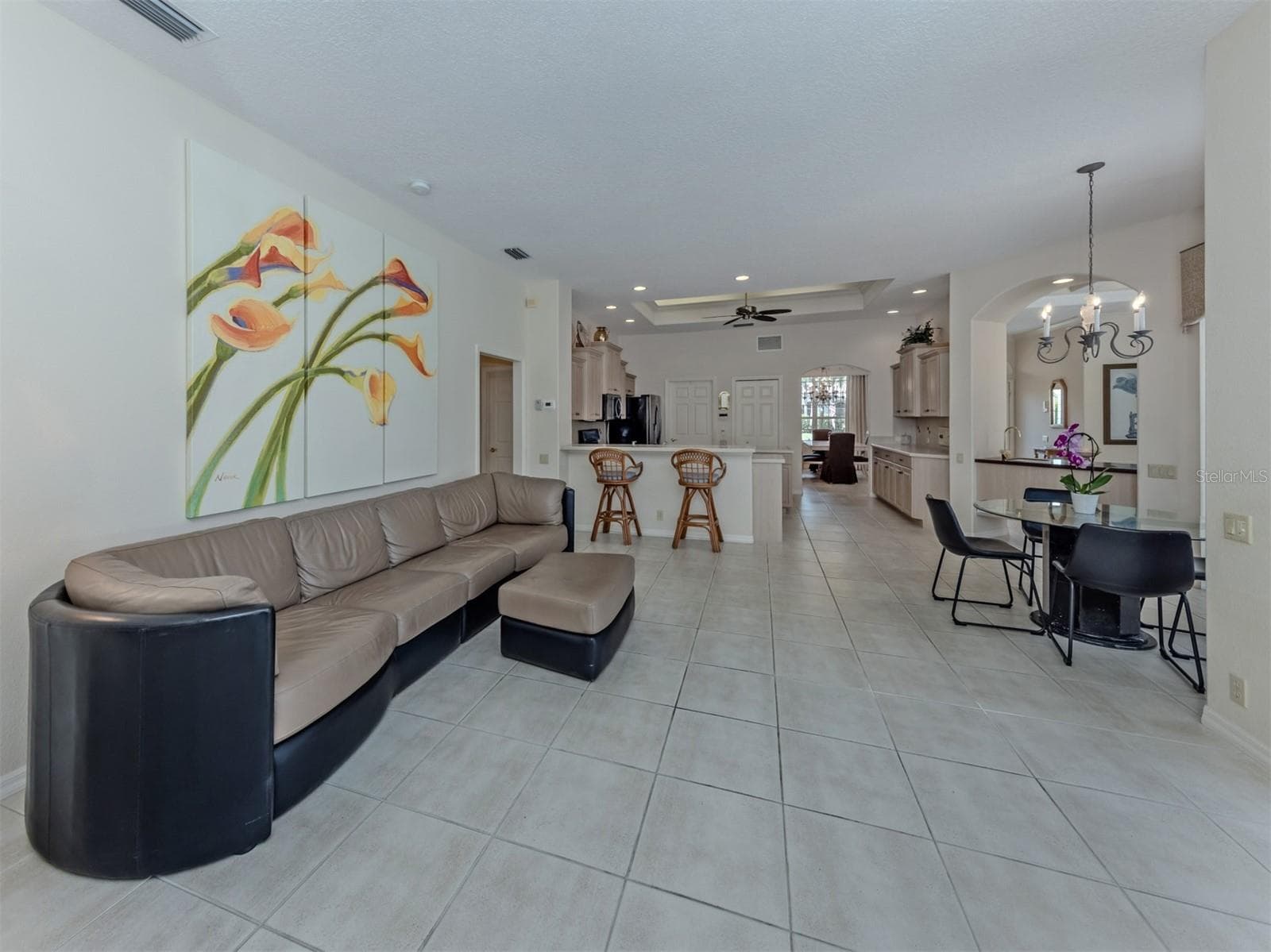 Single Family Residence at 321 WILD PINE WAY, VENICE, photo 16 of 65
