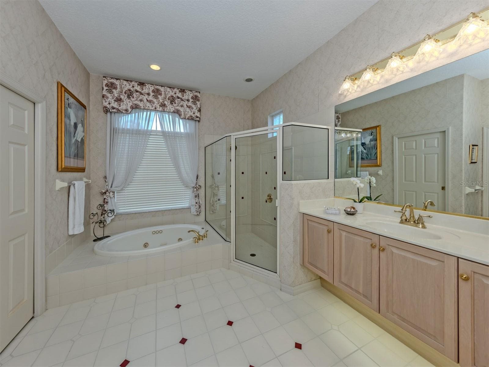 Single Family Residence at 321 WILD PINE WAY, VENICE, photo 19 of 65