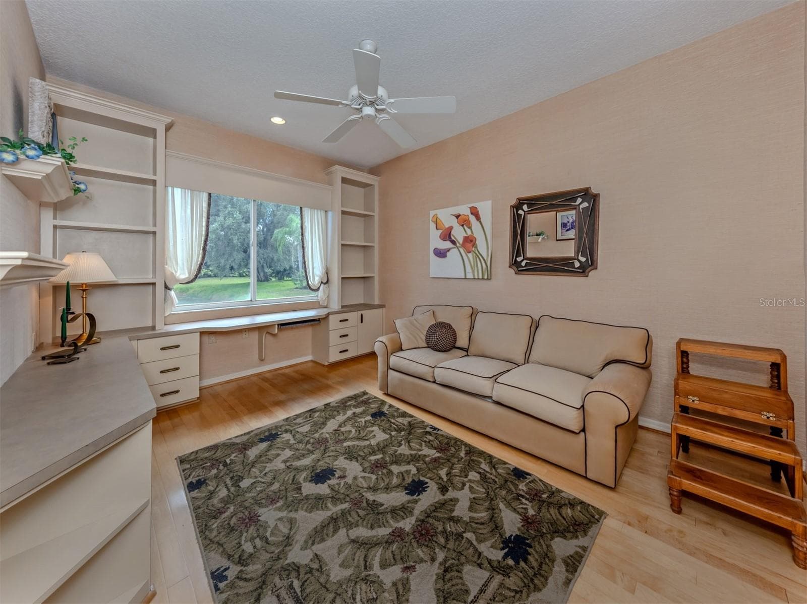 Single Family Residence at 321 WILD PINE WAY, VENICE, photo 25 of 65