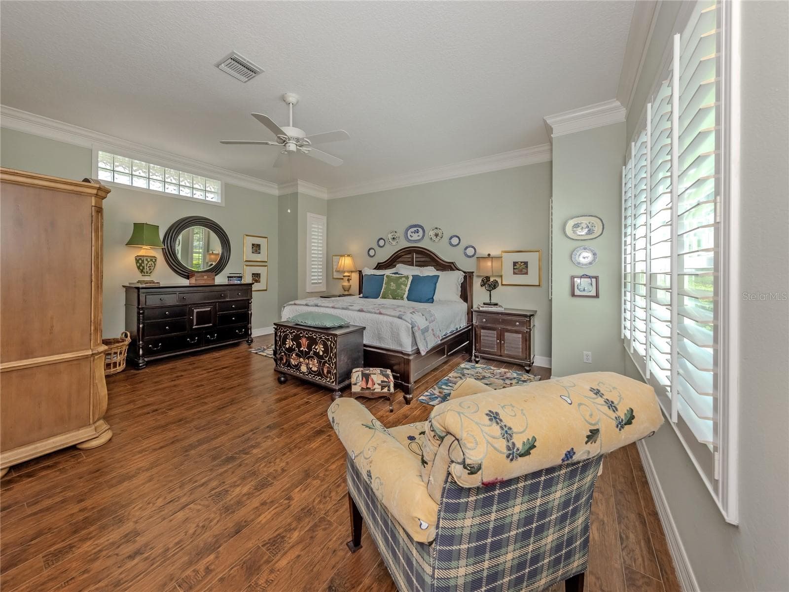 Single Family Residence at 228 VESTAVIA DR, VENICE, photo 19 of 76