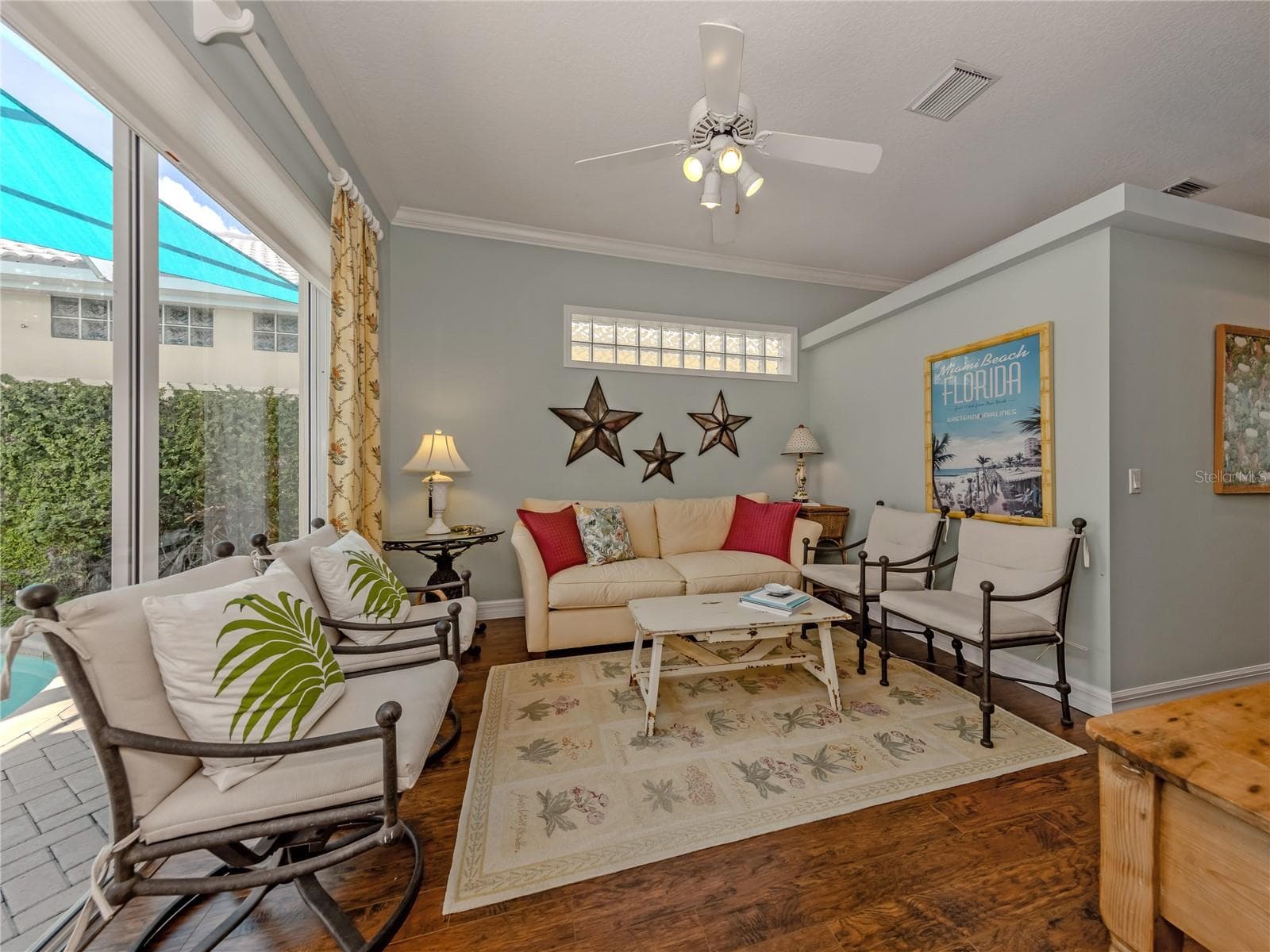 Single Family Residence at 228 VESTAVIA DR, VENICE, photo 28 of 76