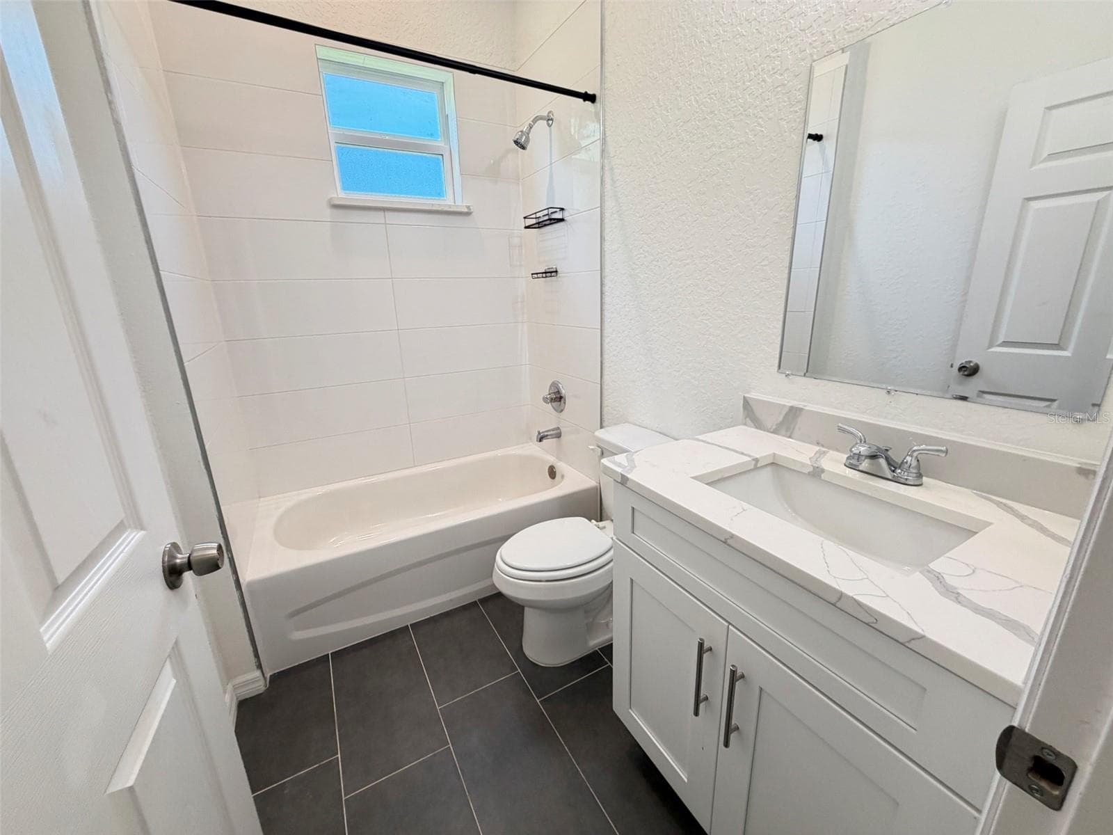 Single Family Residence at 10 LOCUST RUN CIR, OCALA, photo 10 of 22
