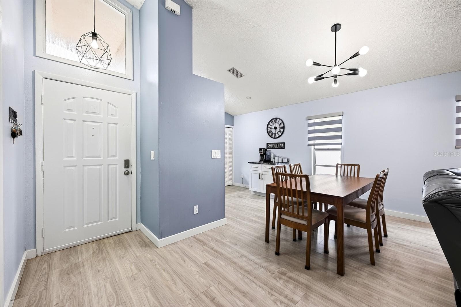 Start your tour in the light and bright foyer. - 9905 DEAN ACRE DR, ORLANDO