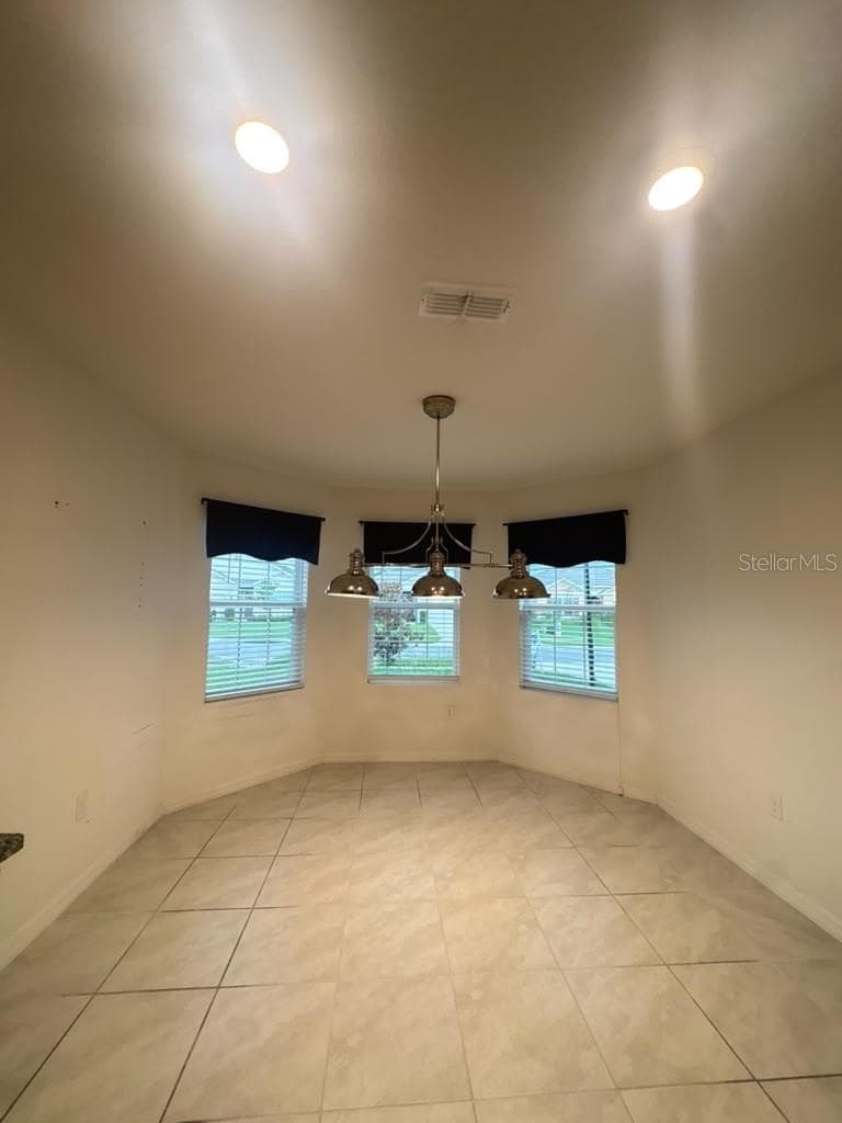 Single Family Residence at 329 WINGED ELM DR, DEBARY, photo 7 of 41