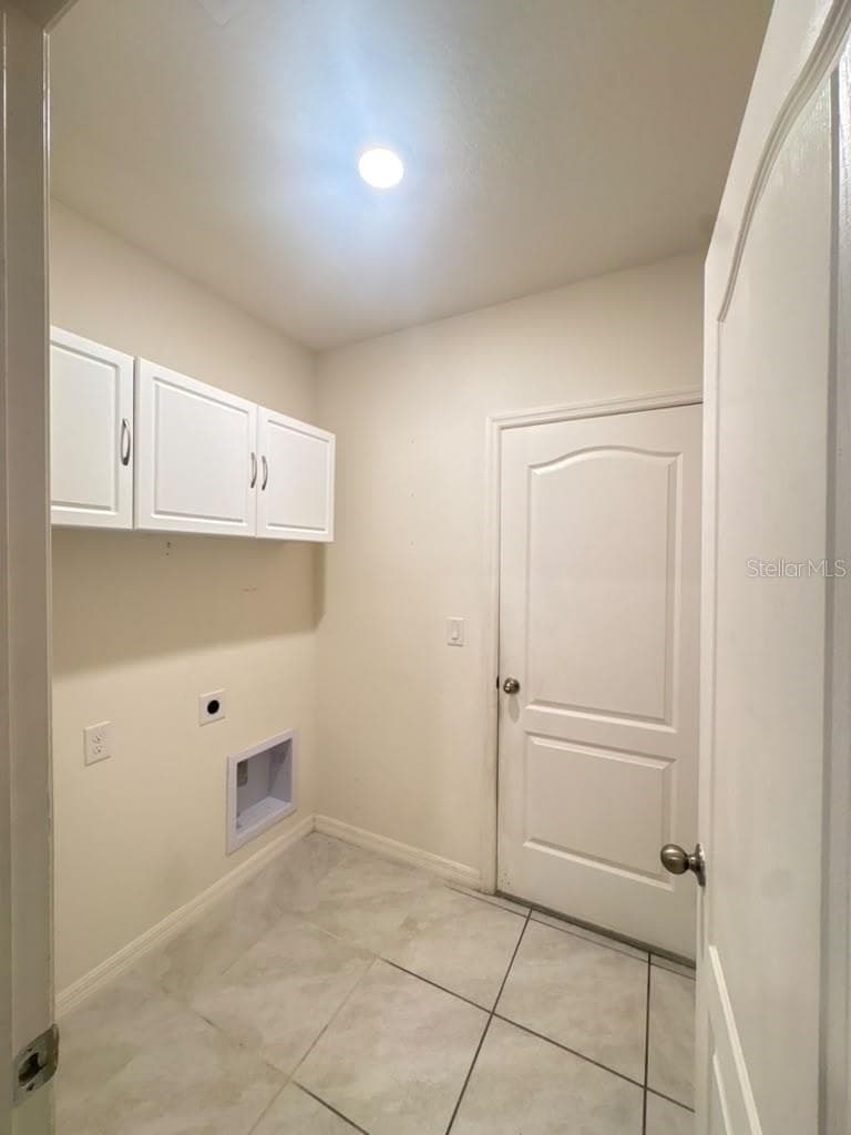 Single Family Residence at 329 WINGED ELM DR, DEBARY, photo 15 of 41