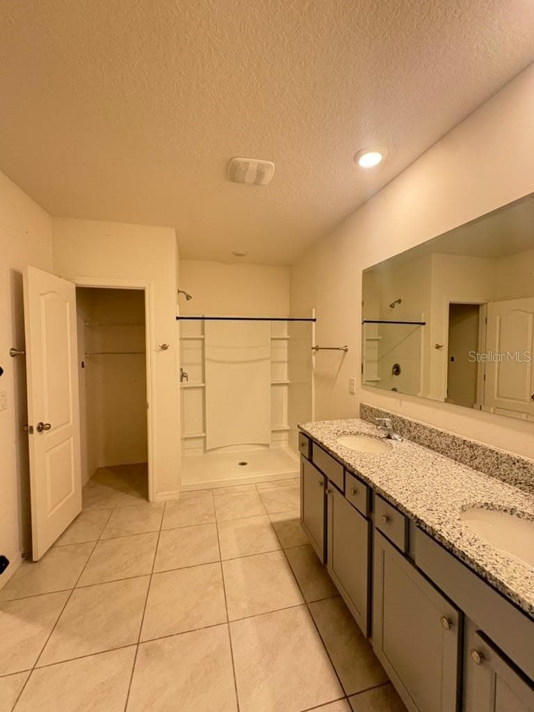 Single Family Residence at 329 WINGED ELM DR, DEBARY, photo 18 of 41
