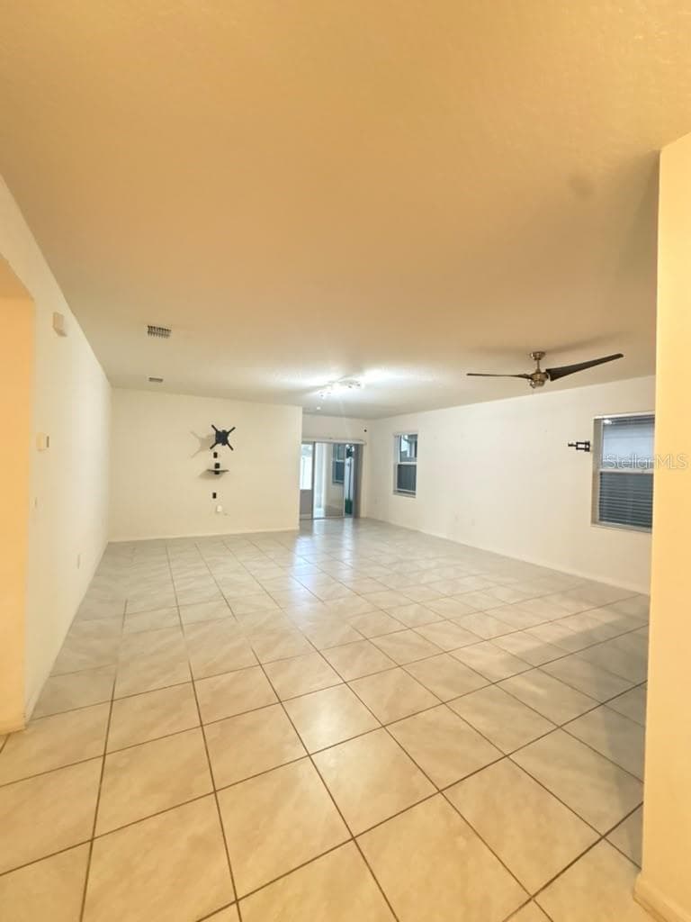 Single Family Residence at 329 WINGED ELM DR, DEBARY, photo 21 of 41
