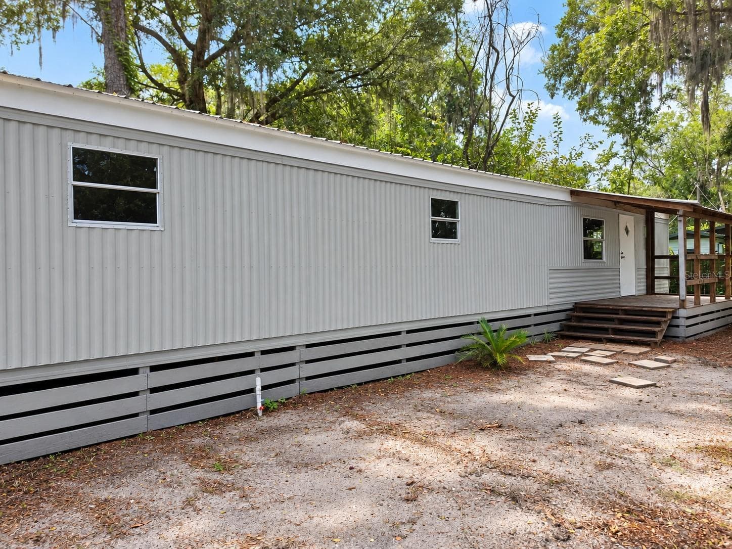 virtually stage - 5652 POTOMAC AVE, JACKSONVILLE