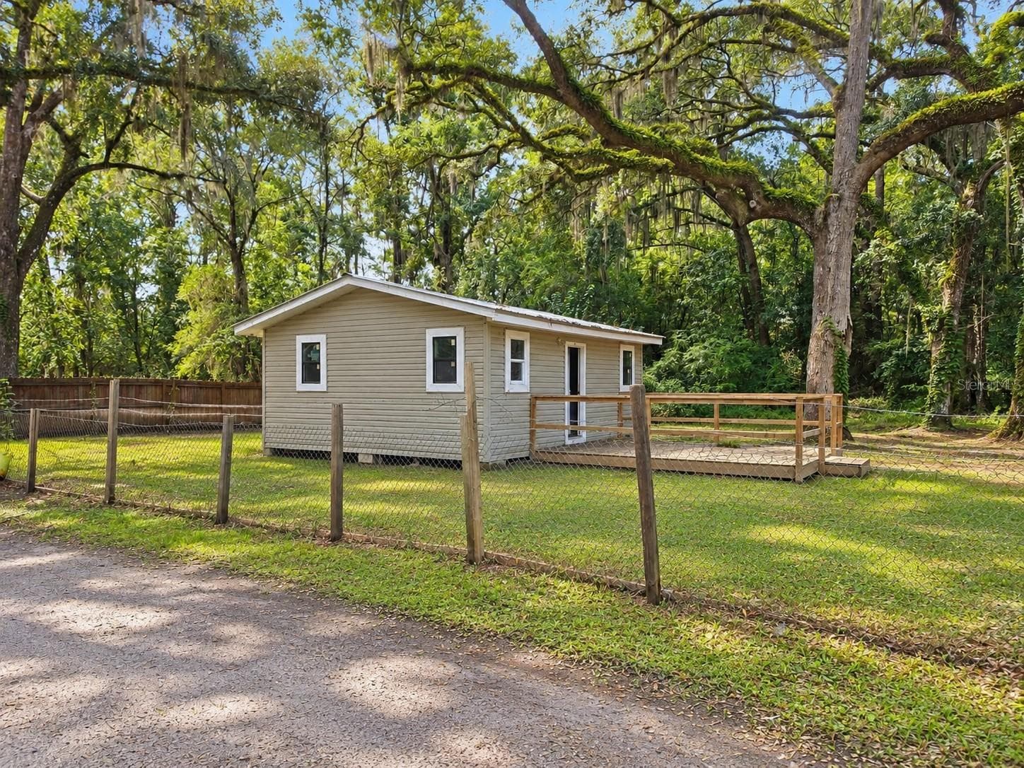 virtually stage - 5652 POTOMAC AVE, JACKSONVILLE