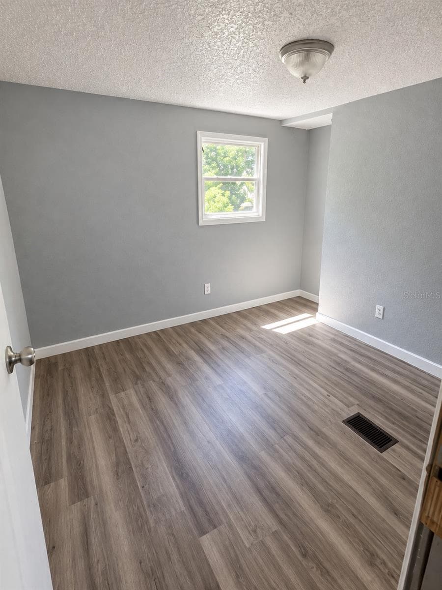 Single Family Residence at 5652 POTOMAC AVE, JACKSONVILLE, photo 18 of 24