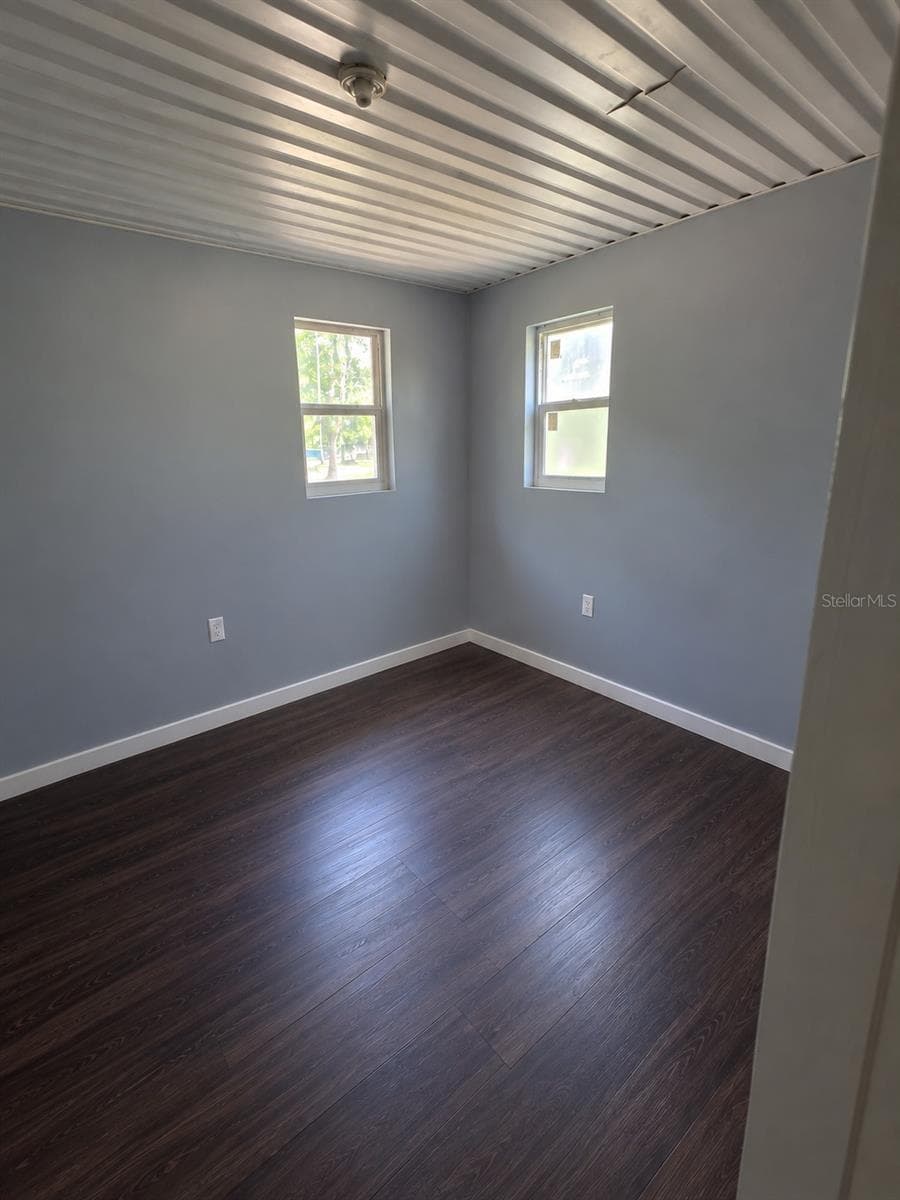Single Family Residence at 5652 POTOMAC AVE, JACKSONVILLE, photo 20 of 24