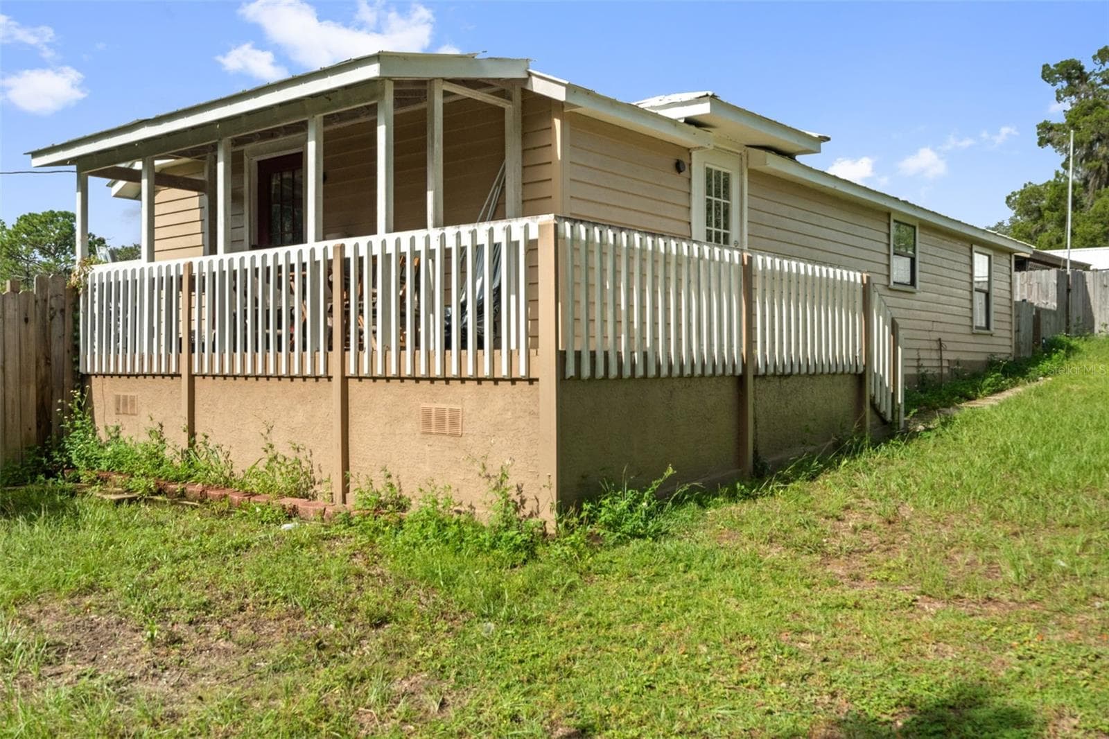 Single Family Residence at 7004 E HIDDEN CT, FLORAL CITY, photo 4 of 56