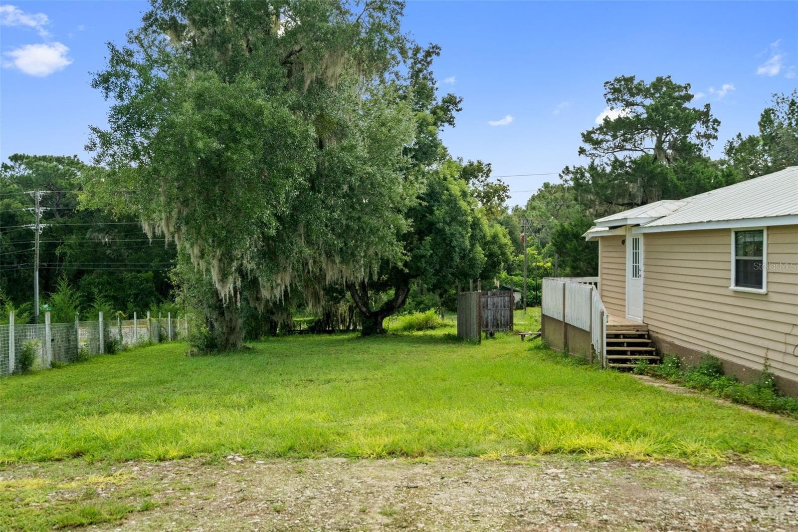 Single Family Residence at 7004 E HIDDEN CT, FLORAL CITY, photo 5 of 56