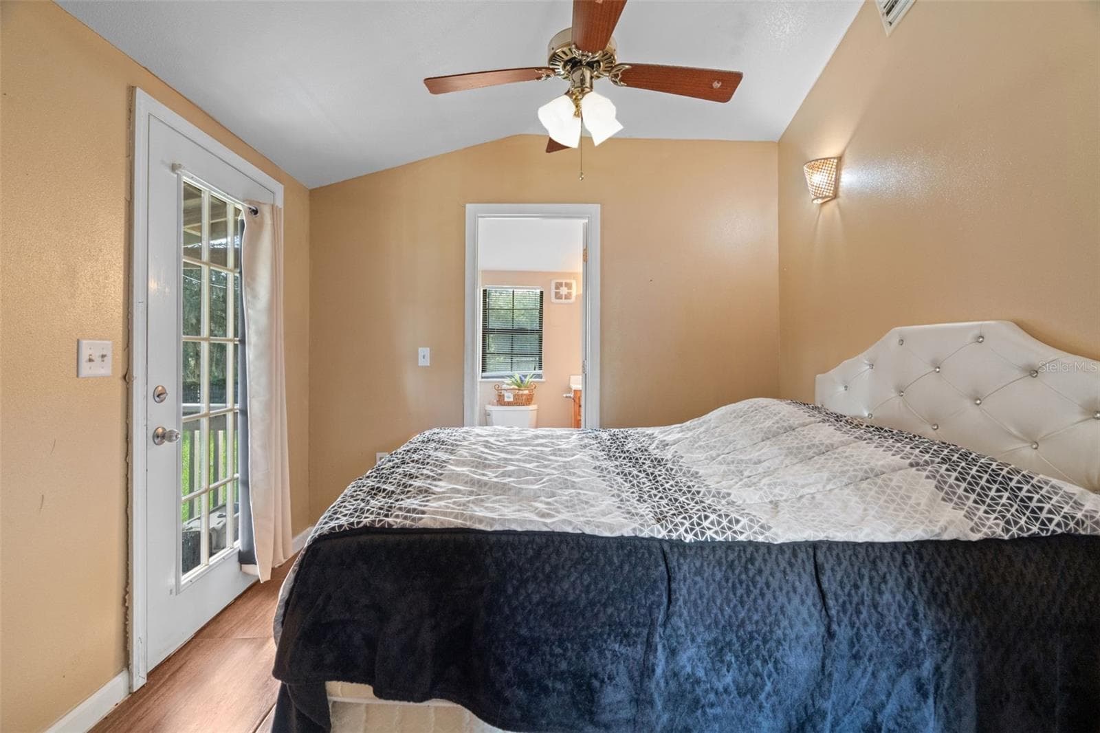 Single Family Residence at 7004 E HIDDEN CT, FLORAL CITY, photo 11 of 56