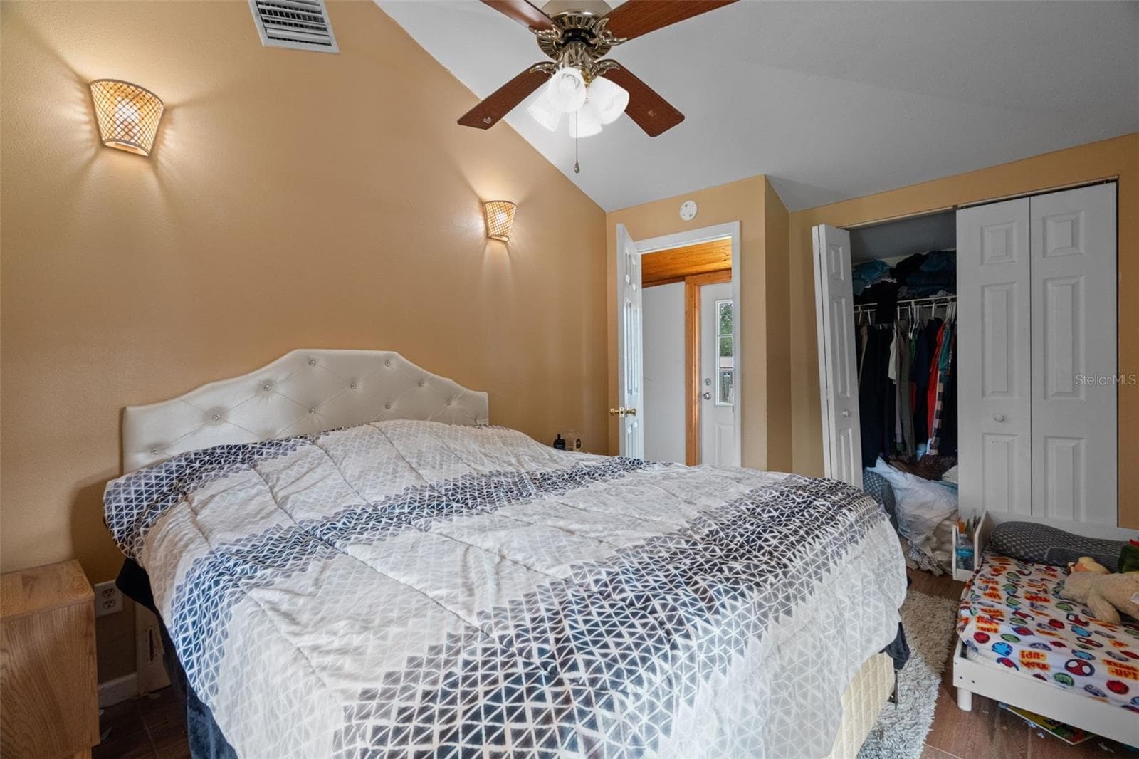 Single Family Residence at 7004 E HIDDEN CT, FLORAL CITY, photo 12 of 56
