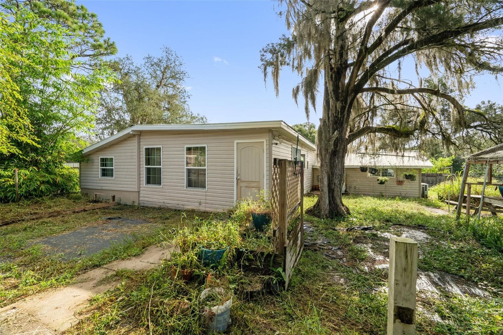 Secondary structure - 7004 E HIDDEN CT, FLORAL CITY