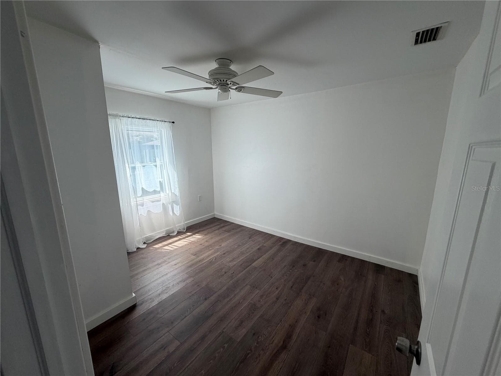 Single Family Residence at 911 N 21ST ST, FORT PIERCE, photo 7 of 20