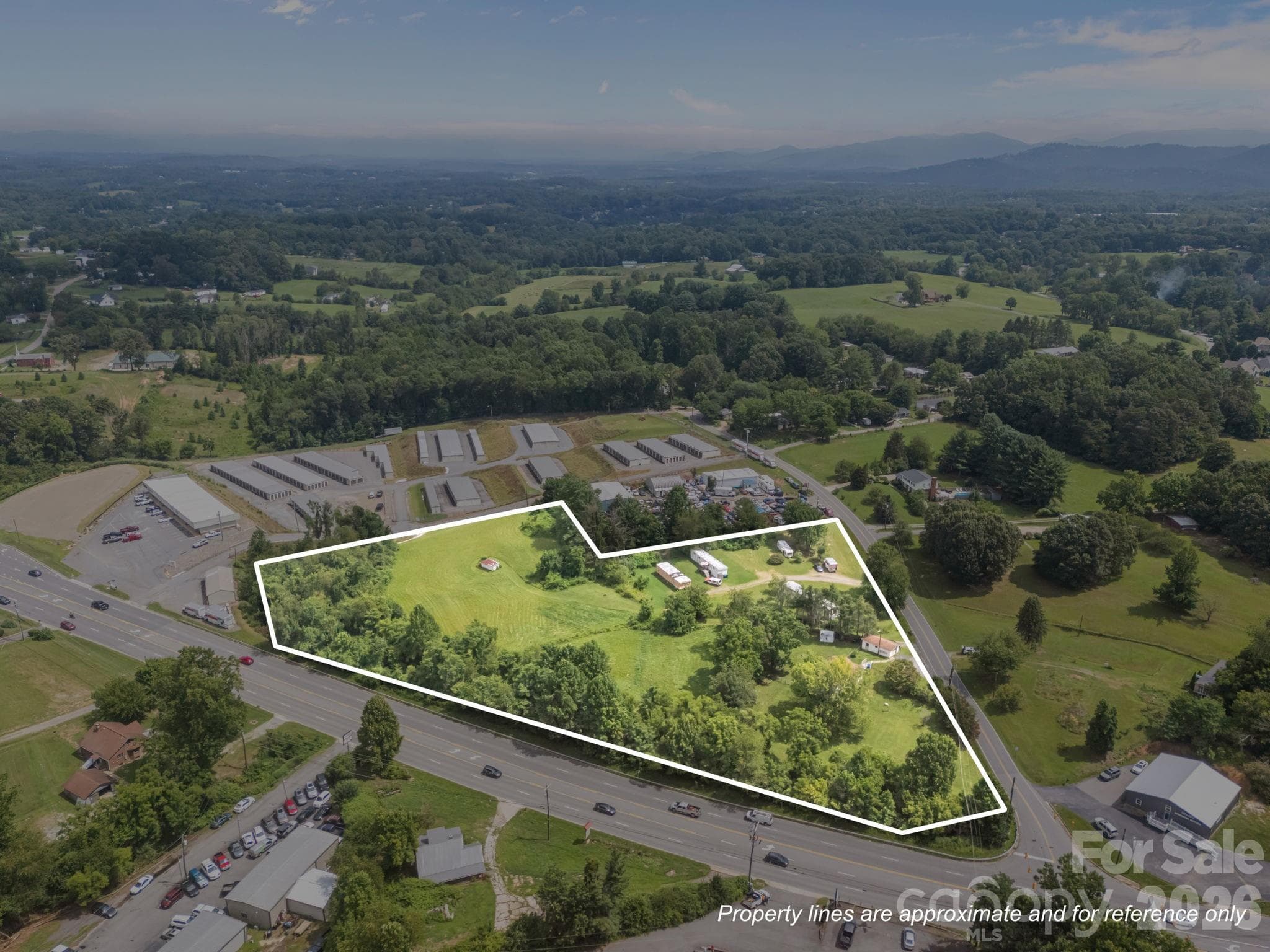 5+ Acres - Asheville