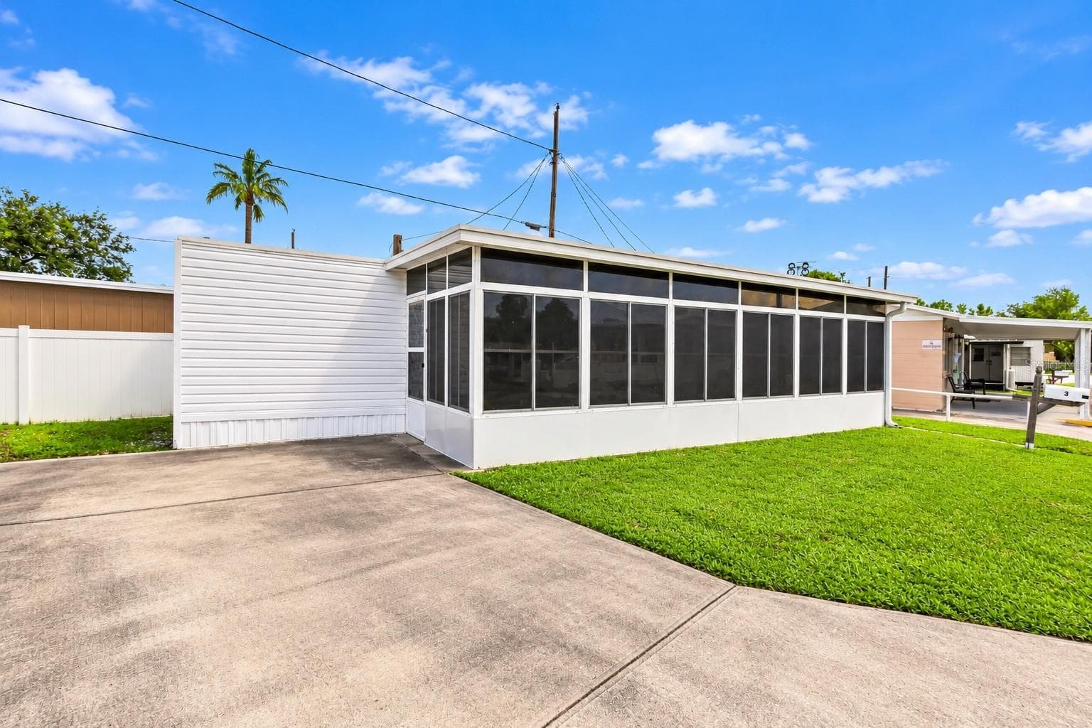 12766 SEMINOLE BLVD #3