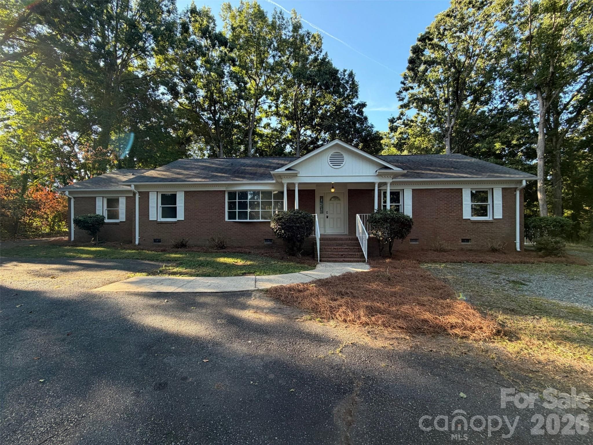 1524 Mt Holly Huntersville Road