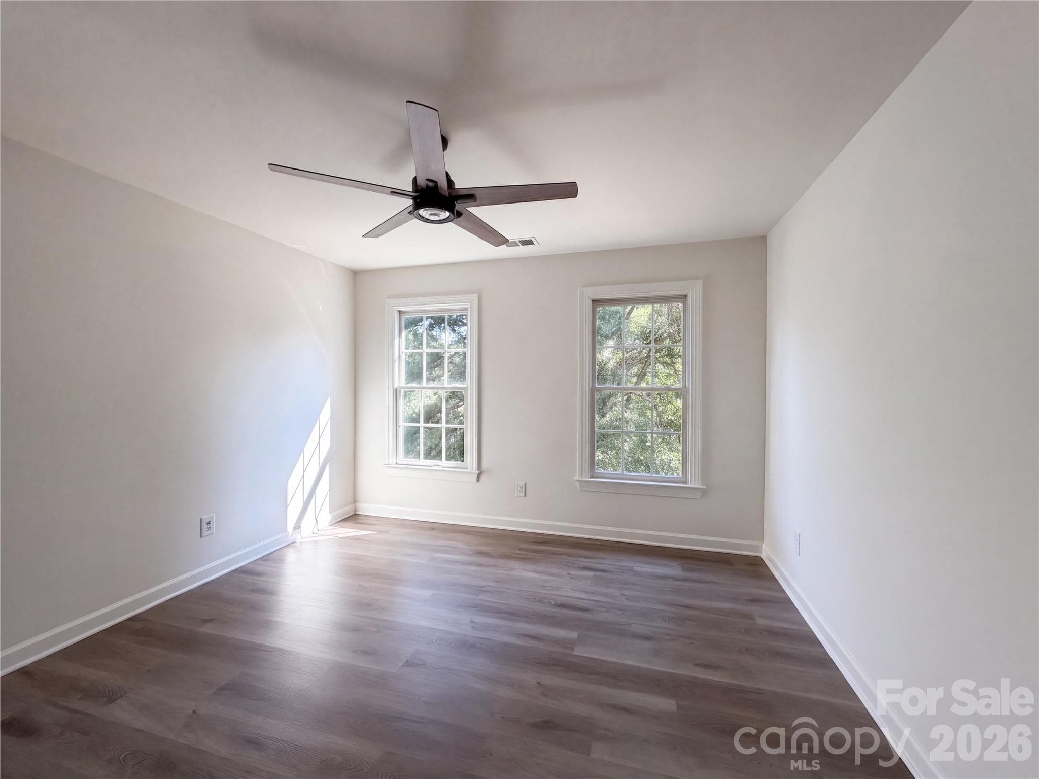 Single Family Residence at 12209 Willingdon Road, Huntersville, photo 15 of 77