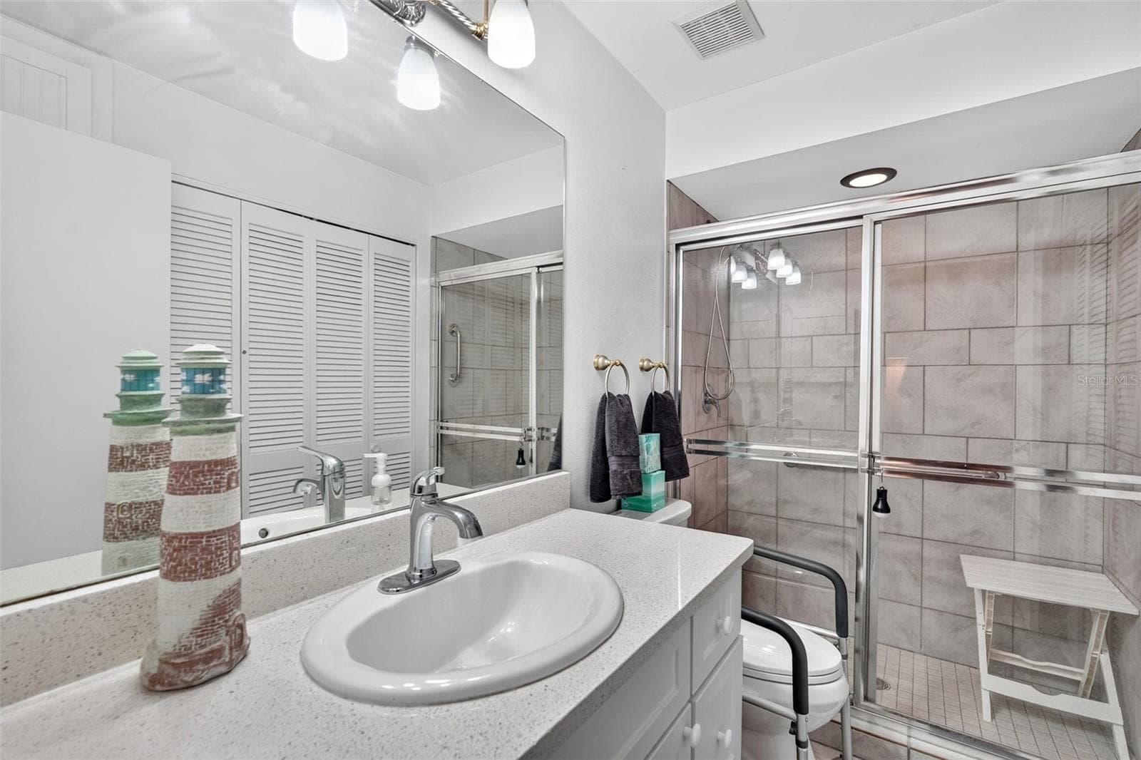 Condominium at 7283 ELEANOR CIR, SARASOTA, photo 24 of 47