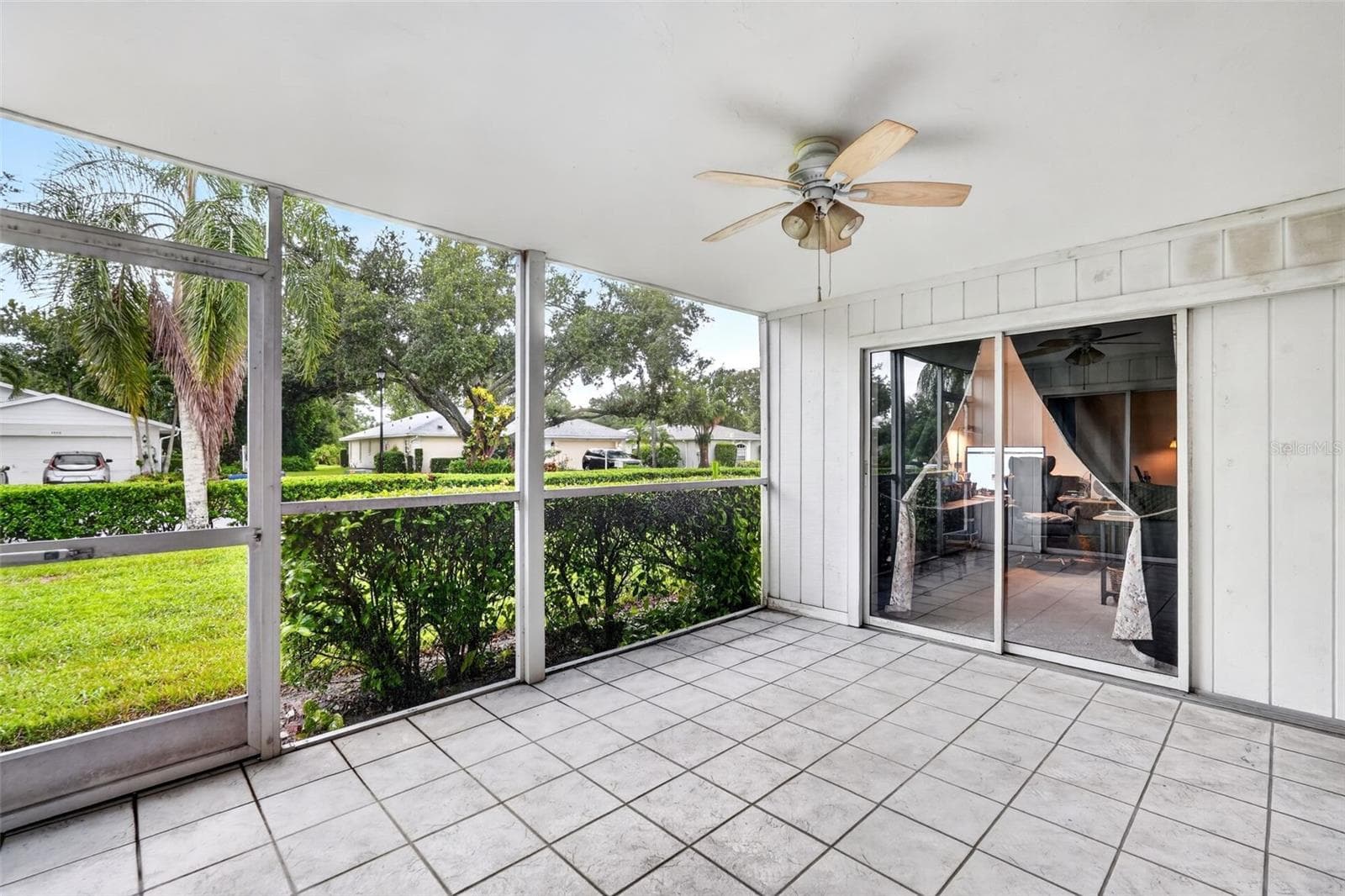 Condominium at 7283 ELEANOR CIR, SARASOTA, photo 35 of 47